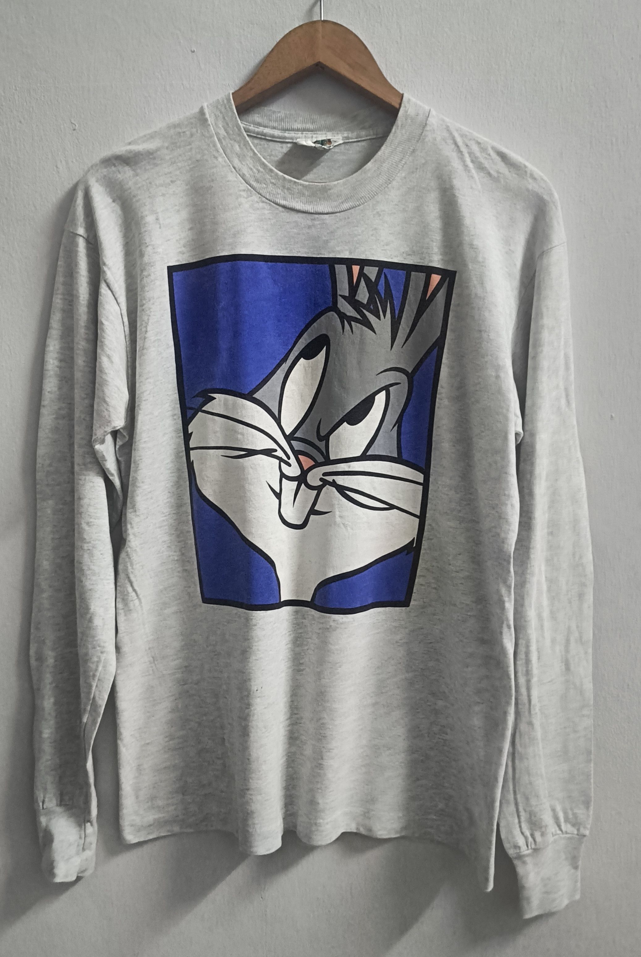 🔥🔥 Rare Vintage 90s Looney Tunes Long Sleeve Tee