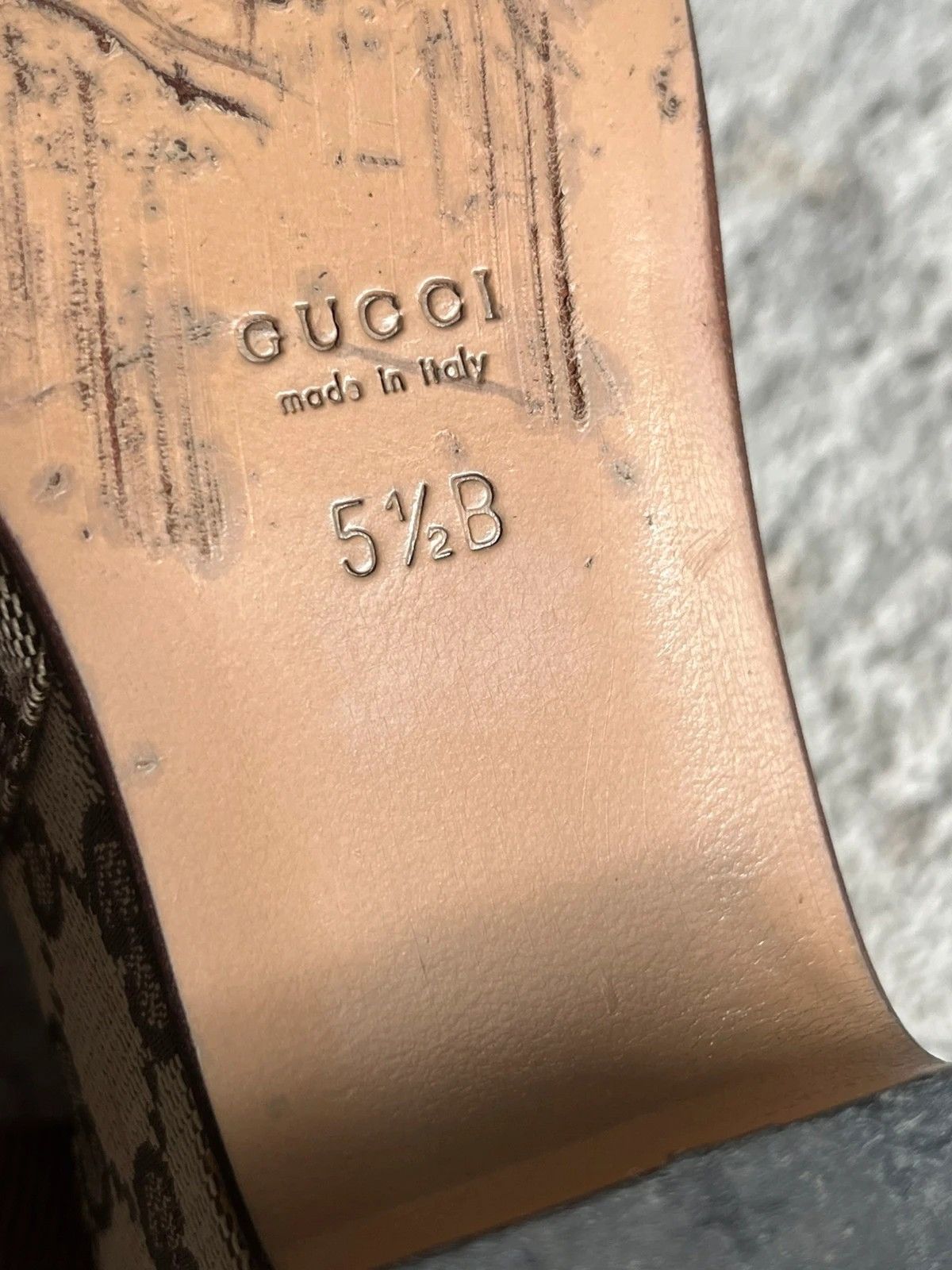 Gucci Gucci Sandals Sz US 5.5 EUR 35.5 2000s Monogram Leather Size US 5.5 / IT 35.5 - 8 Thumbnail