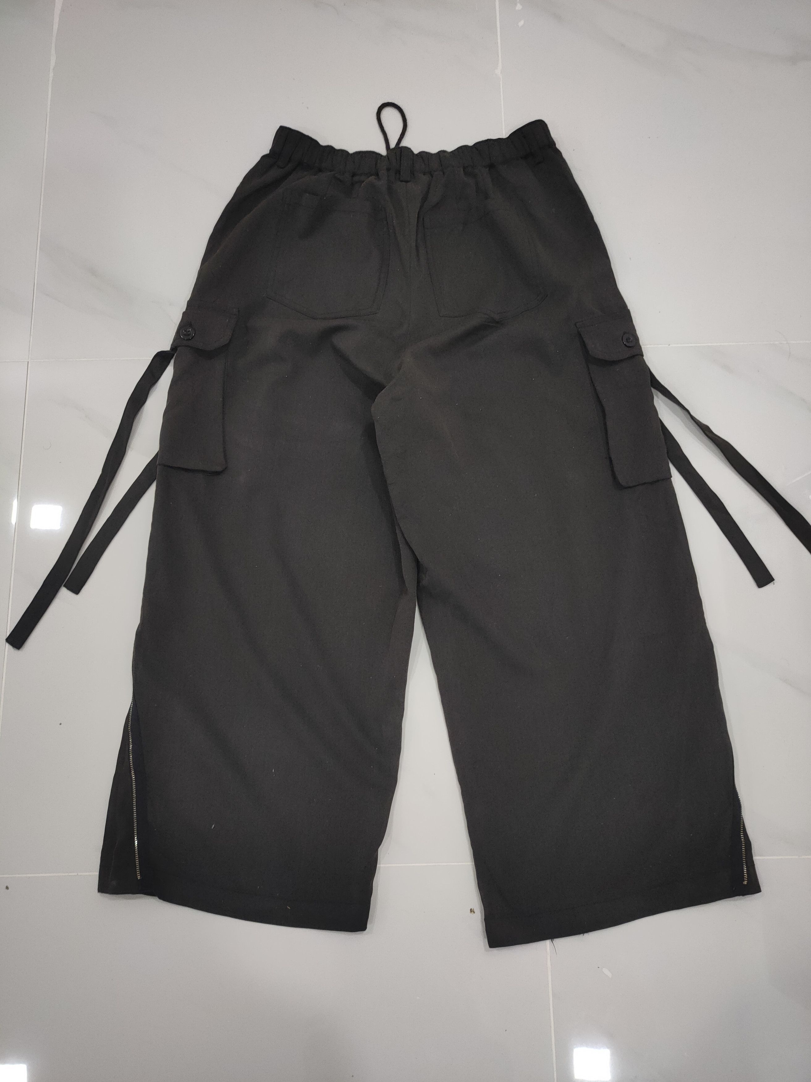 Japanese Brand CASPER JOHN FADED BLACK BONDAGE CARGO PANTS Size US 30 / EU 46 - 8 Thumbnail