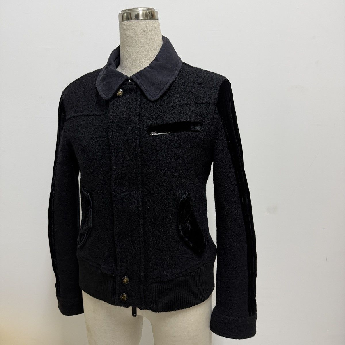 Emporio Armani AW05 Emporio Armani Velvet Tapered Wool Jacket Size US M / EU 48-50 / 2 - 11 Thumbnail