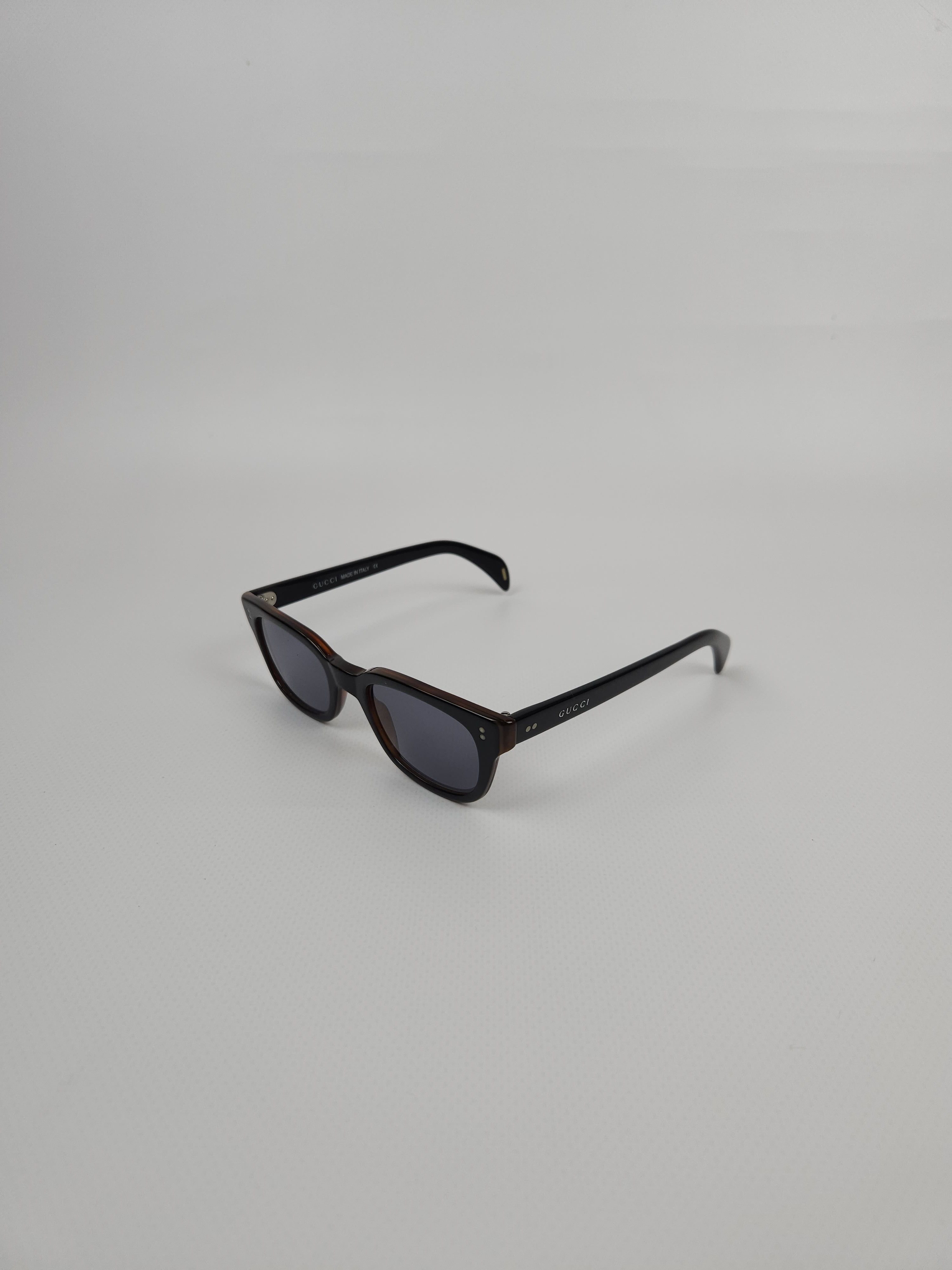 Gucci GG1135/S wayfarer type sunglasses