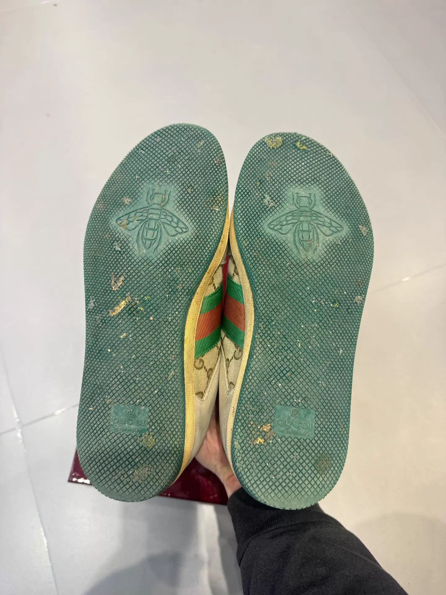Gucci Gucci GG Distressed Green Red Stripe Sneaker Women's 36 EU Size US 5.5 / IT 35.5 - 5 Thumbnail