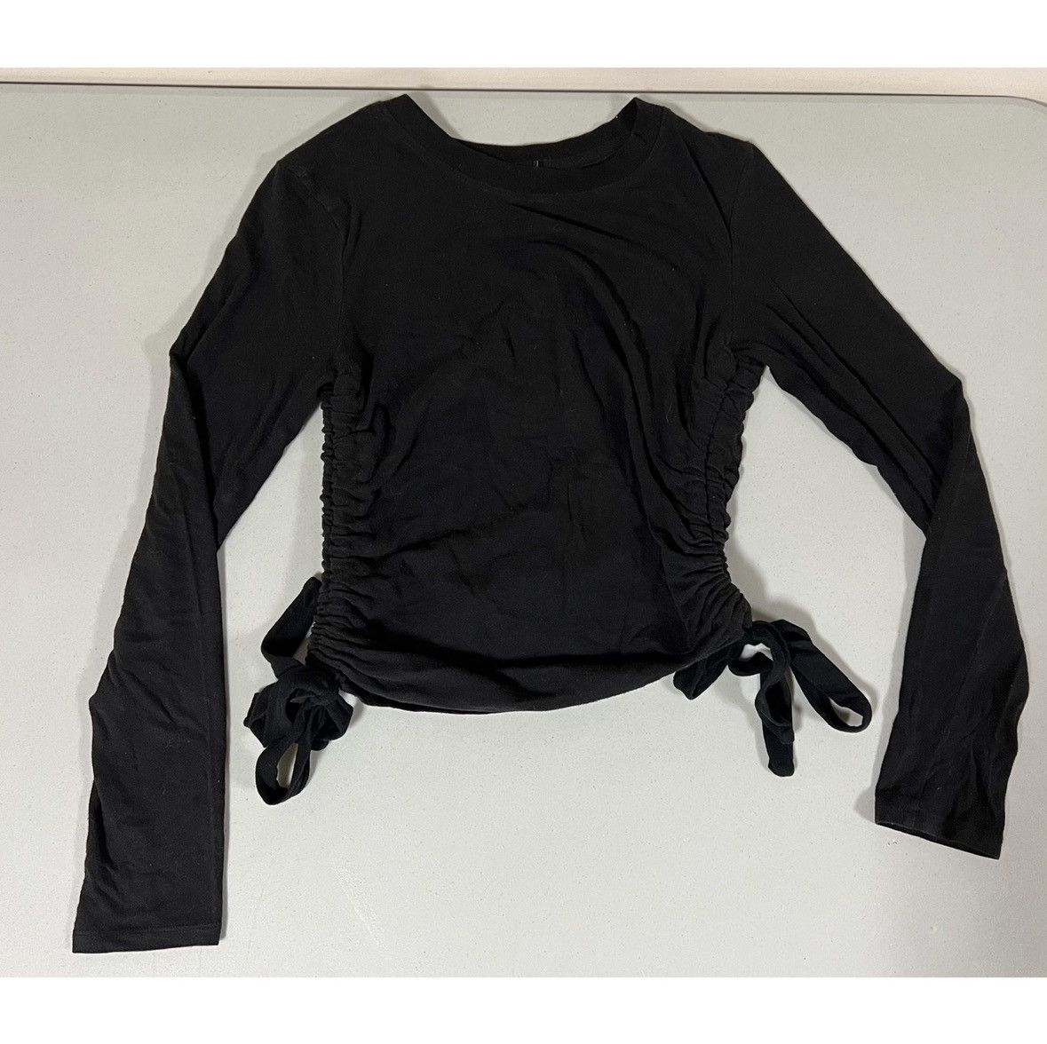 Vintage Black Solid Ruched Long Sleeve Tee T-Shirt Top Size M 🖤 #top Size M / US 6-8 / IT 42-44 - 2 Thumbnail