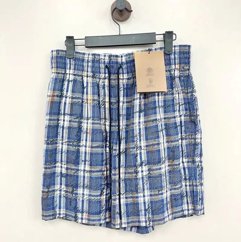 Burberry Burberry Blue Women's Shorts. Size 27" / US 4 / IT 40 - 1 Thumbnail