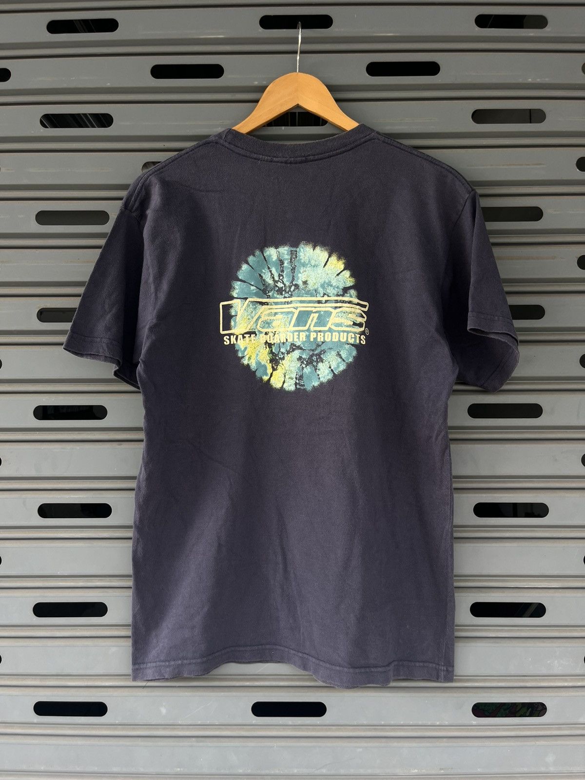 Vans Vintage VANS Skate Boarder Products Y2K 00’s Japan Tshirt Size US M / EU 48-50 / 2 - 3 Thumbnail