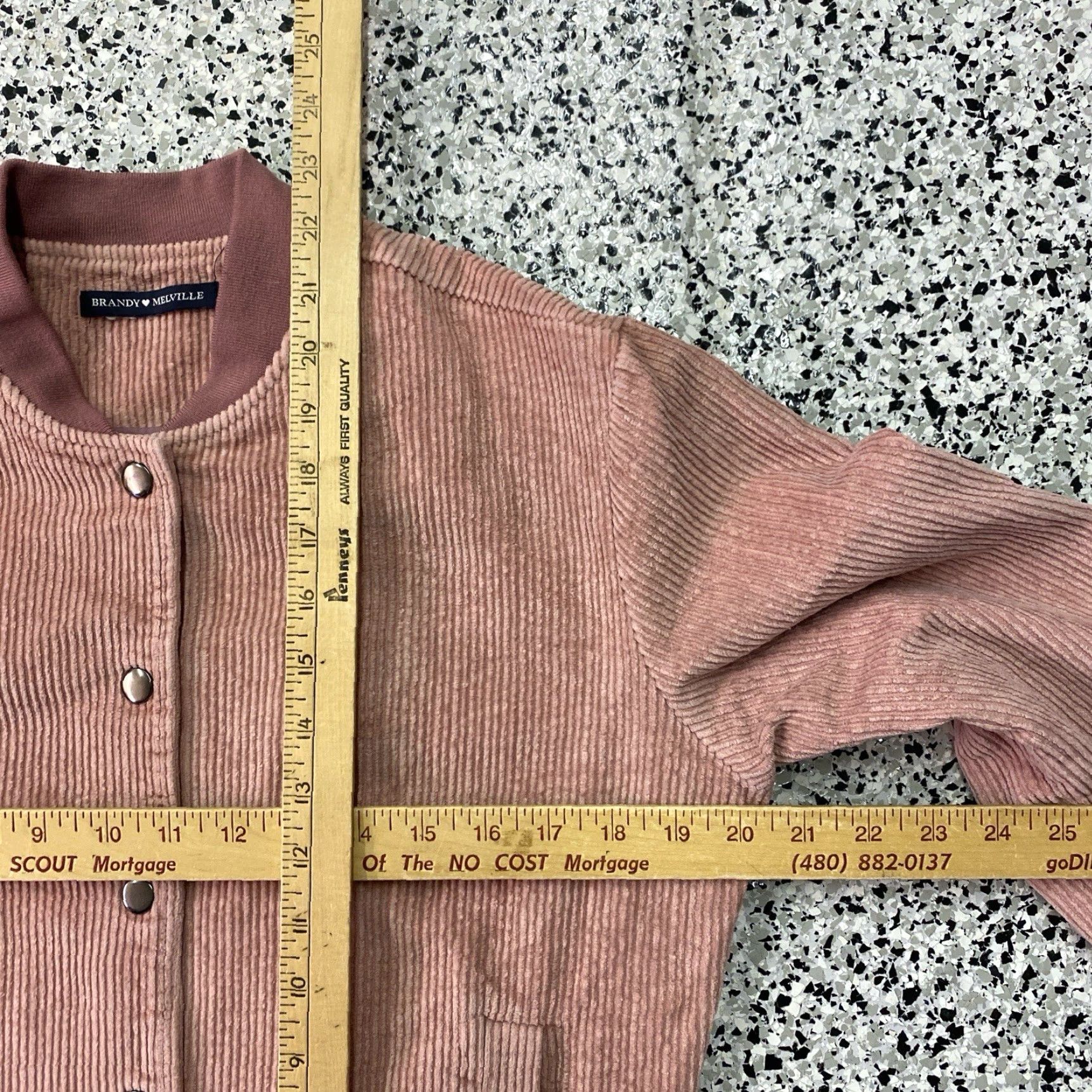 Brandy Melville Brandy Melville Dennis Corduroy Bomber Jacket Pink Mauve Snap Close One Size Womens 90s Retro College Design Casual Jacket Size M / US 6-8 / IT 42-44 - 3 Thumbnail
