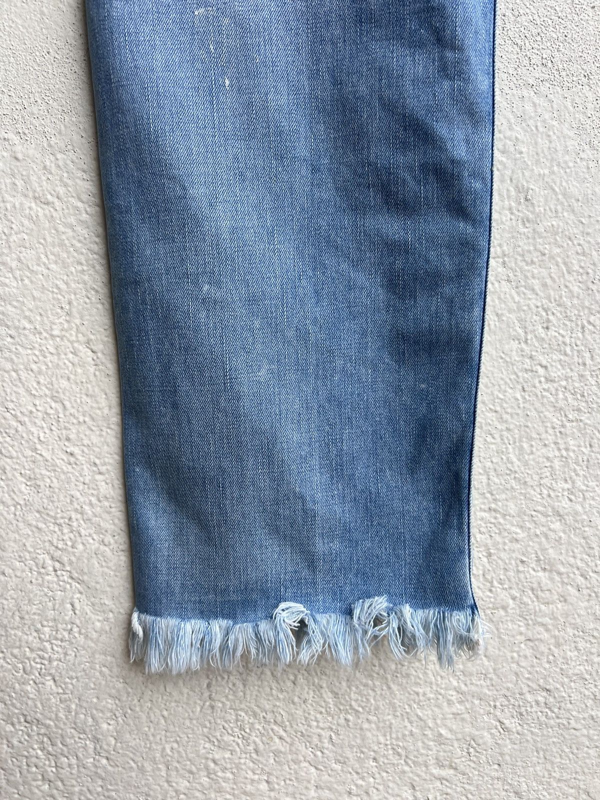 Levi's Vintage Clothing VTG 2005 LVC Levi’s 501 Big E Distress Painter Denim Jeans Size US 34 / EU 50 - 19 Thumbnail