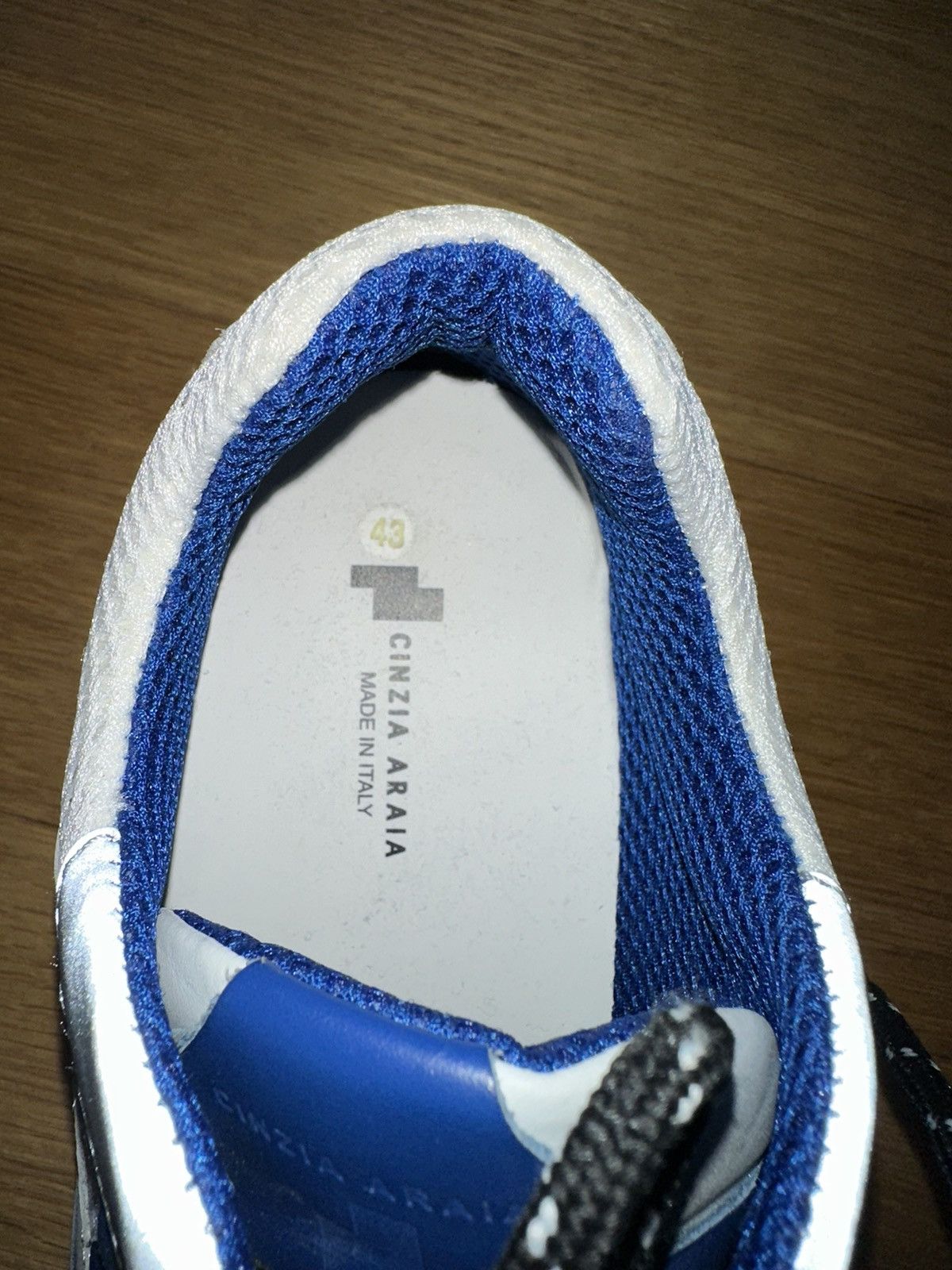 Cinzia Araia CINZIA ARAIA FABRIC AND LEATHER SNEAKERS Size US 10 / EU 43 - 6 Thumbnail