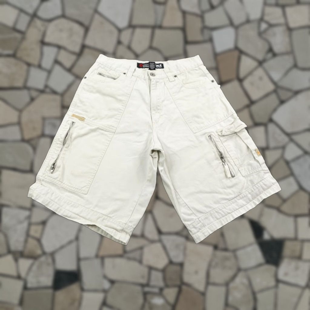 Southpole VINTAGE Southpole Shorts Men 32 Light Beige Cargo Baggy Loose Skater Hip Hop Y2K Mens hard to tract? Size US 32 / EU 48 - 1 Thumbnail