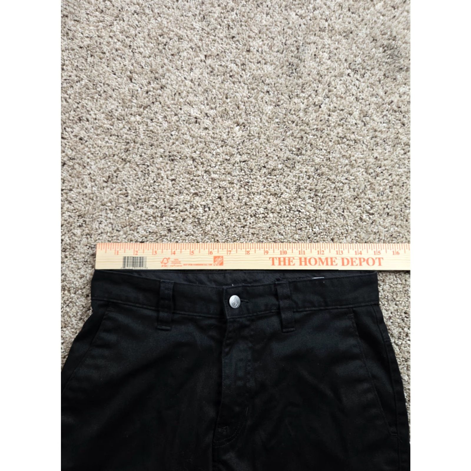Volcom Volcom Mens Shorts 28 Black Chino Flat Front Casual Pockets 10" Inseam Size US 28 / EU 44 - 7 Thumbnail