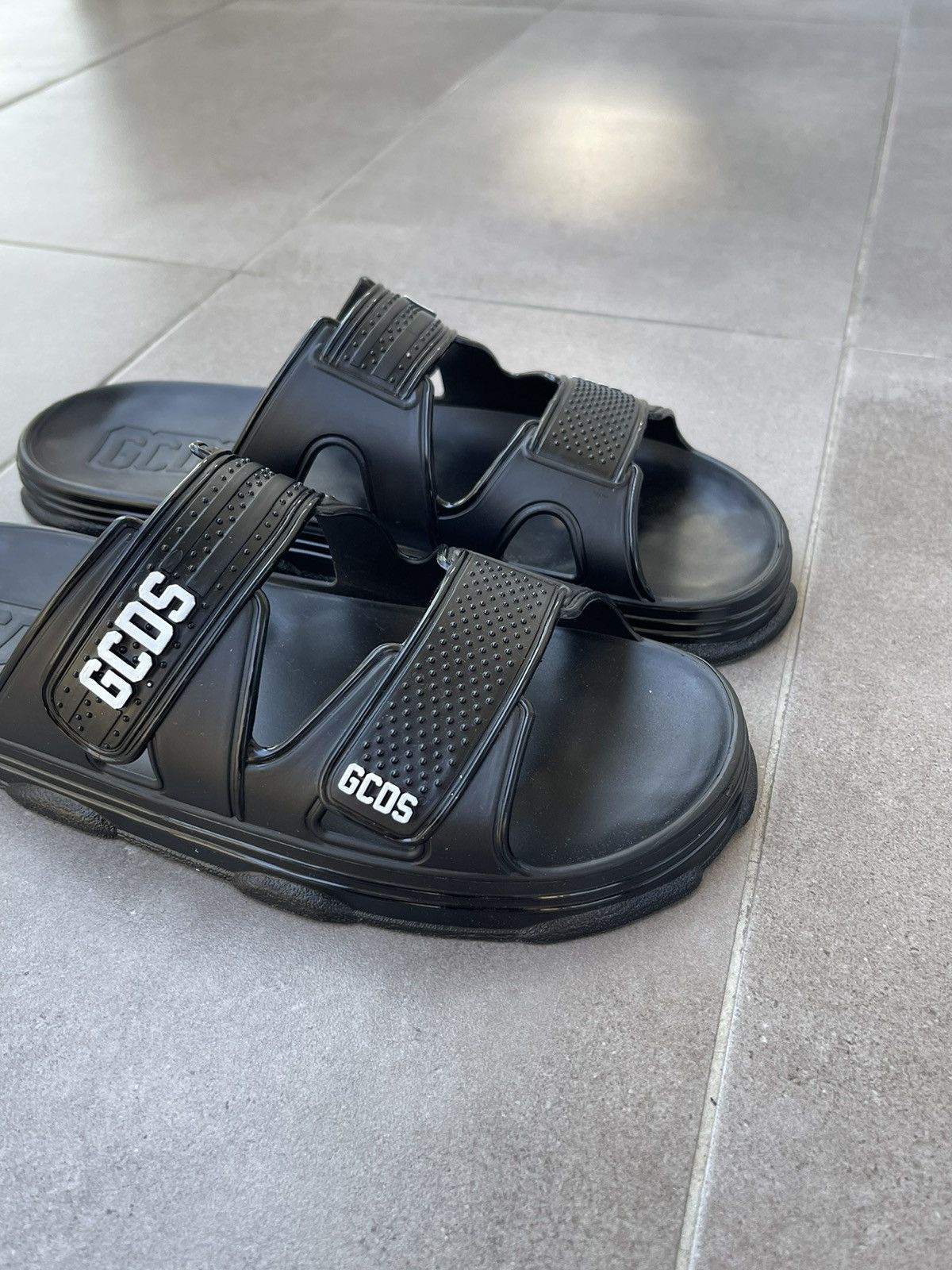 GCDS !DS! SS23 GCDS Logo Black Pool Slides Size US 10 / EU 43 - 12 Thumbnail