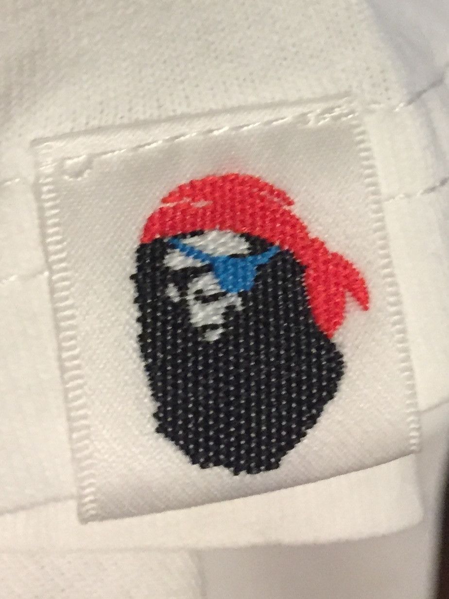 Bape Bape Pirate Store Tee Size US M / EU 48-50 / 2 - 4 Thumbnail