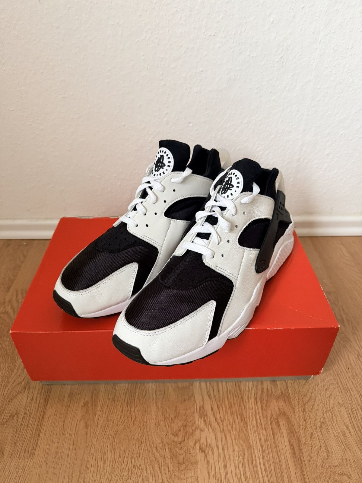 Nike Nike Air Huarache OG “Orca” — DD1068-001 Size 13 (EU47 