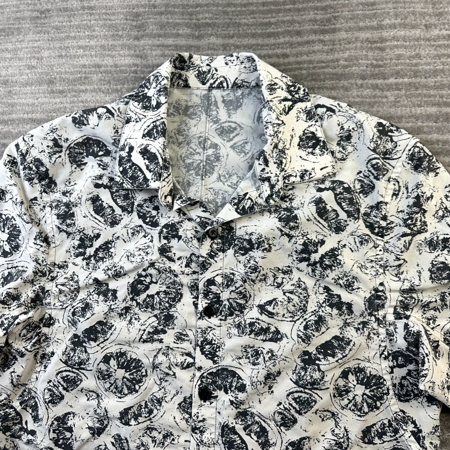 Lululemon Lululemon Shirt Mens Small Button-Up Short Sleeve Black Geometric Cotton Polyester Casual Business Mens Size US S / EU 44-46 / 1 - 3 Thumbnail