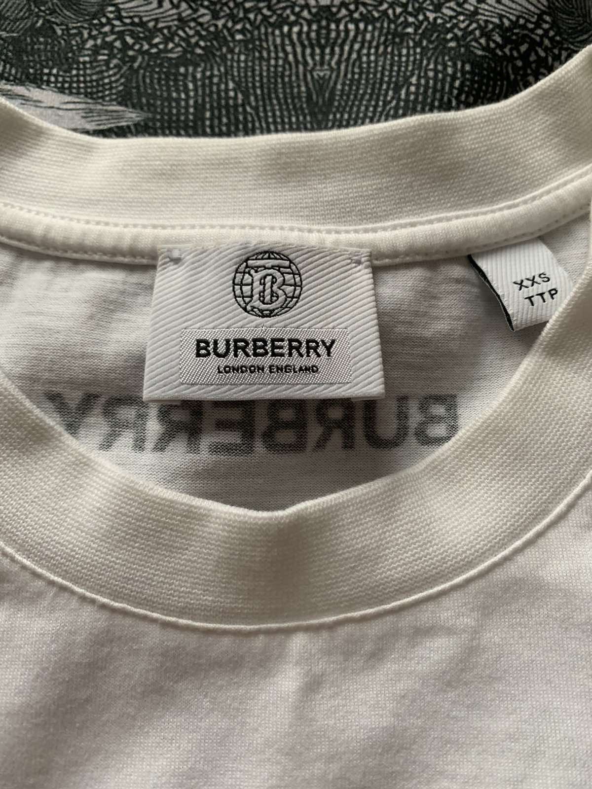 Burberry 🔥🔥 Burberry Deer Sketch T-Shirt Size US M / EU 48-50 / 2 - 3 Thumbnail
