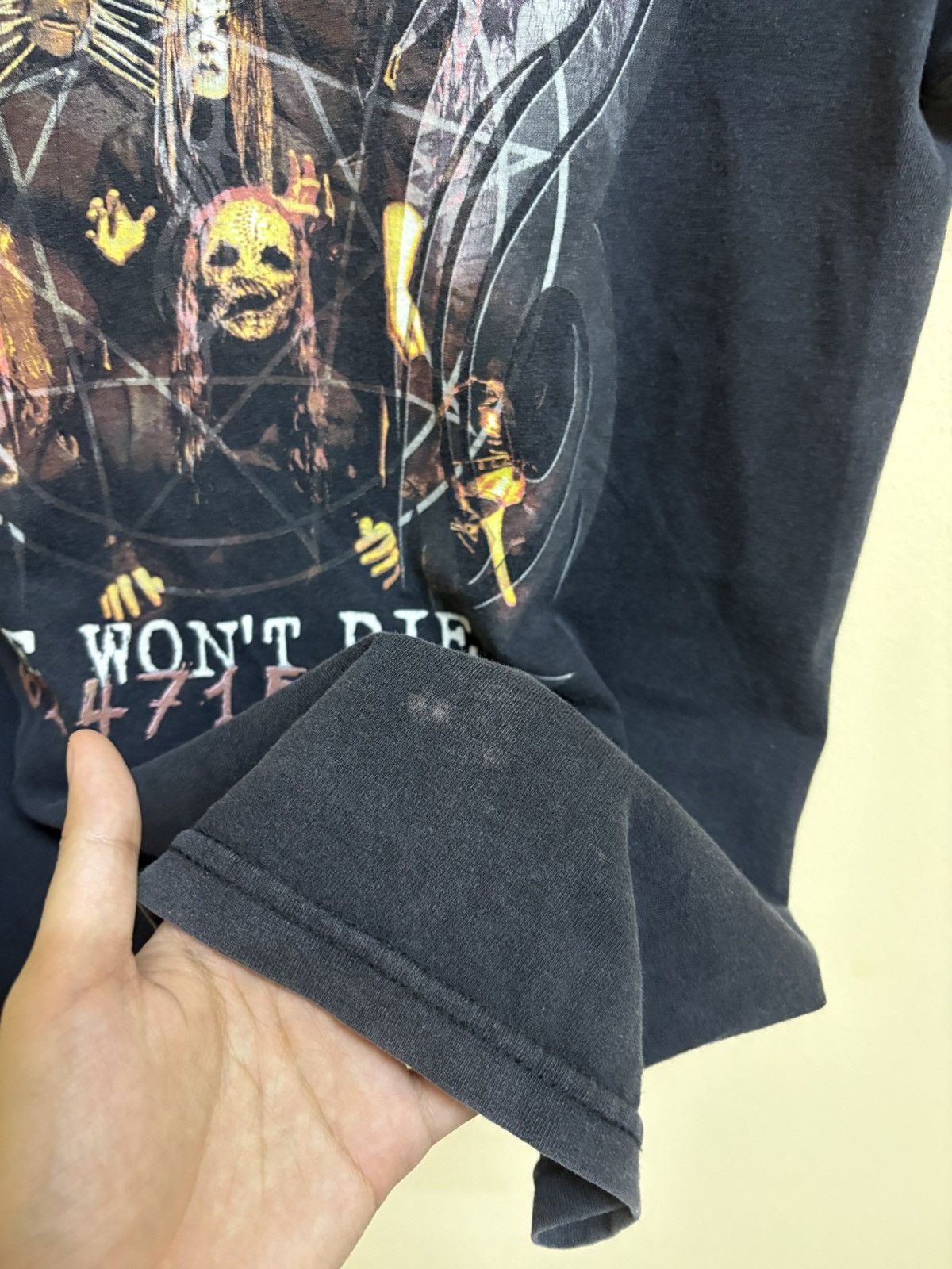 Band Tees Vintage 2004 Slipknot Band Line Up Metal T-Shirt Size US S / EU 44-46 / 1 - 13 Thumbnail
