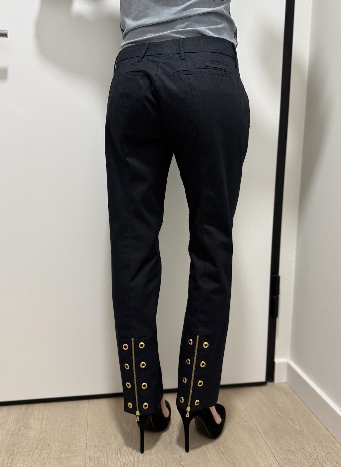 Prada Prada Women`s Classic Chino Straight Pants Mid Zip Basic Size 28" / US 6 / IT 42 - 1 Thumbnail
