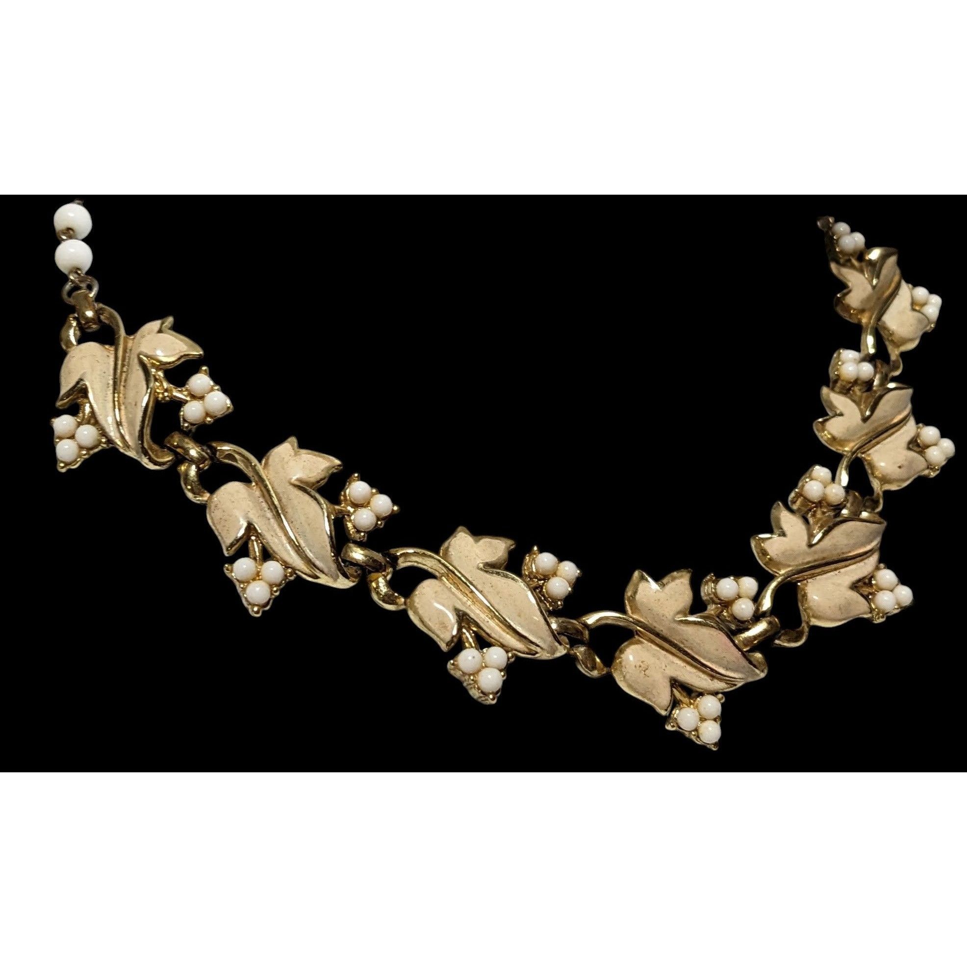 Other Vintage 50s Beige Leaf Floral Coro Necklace Size ONE SIZE - 3 Thumbnail