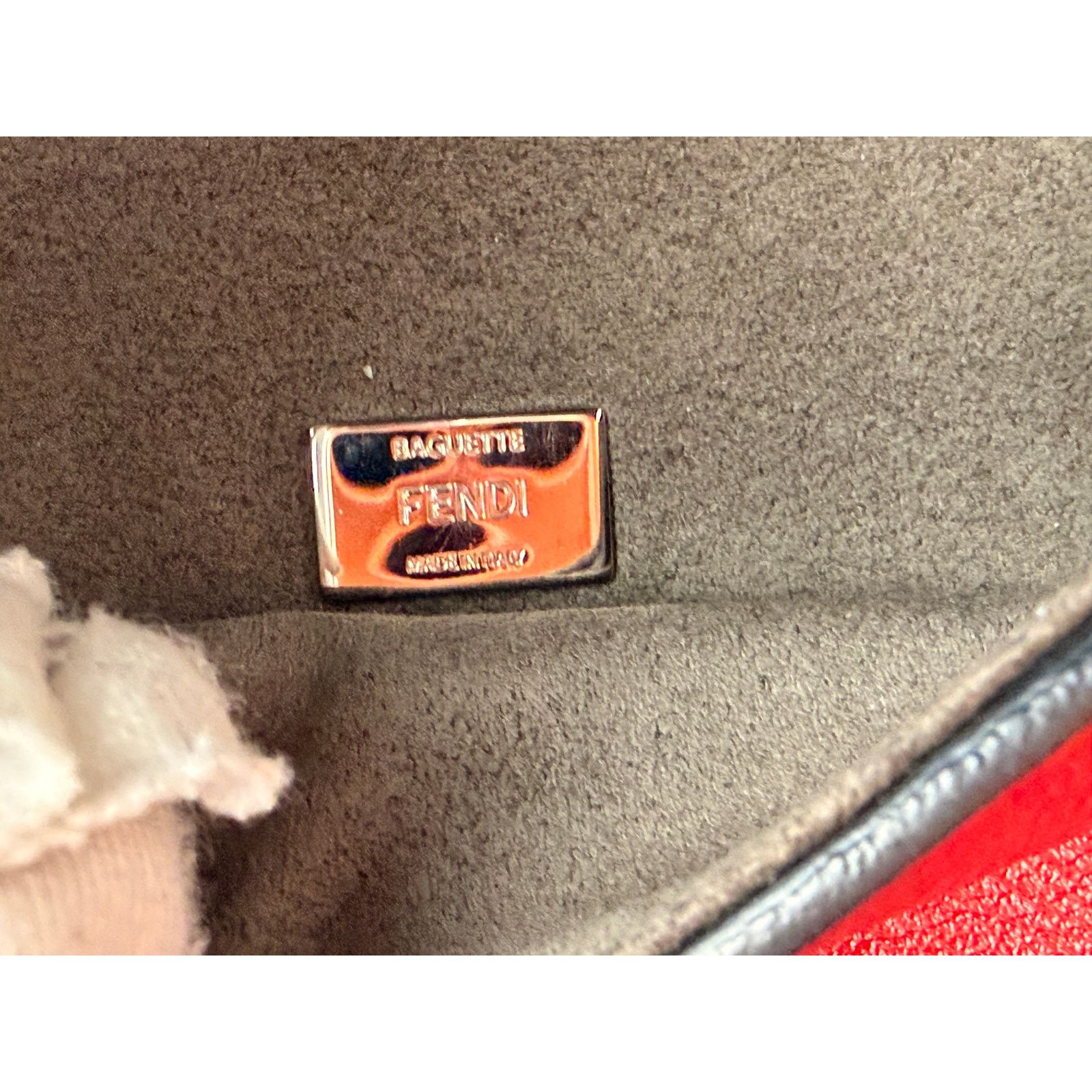 Fendi Fendi Micro Monster Baguette Bag red Size ONE SIZE - 19 Thumbnail