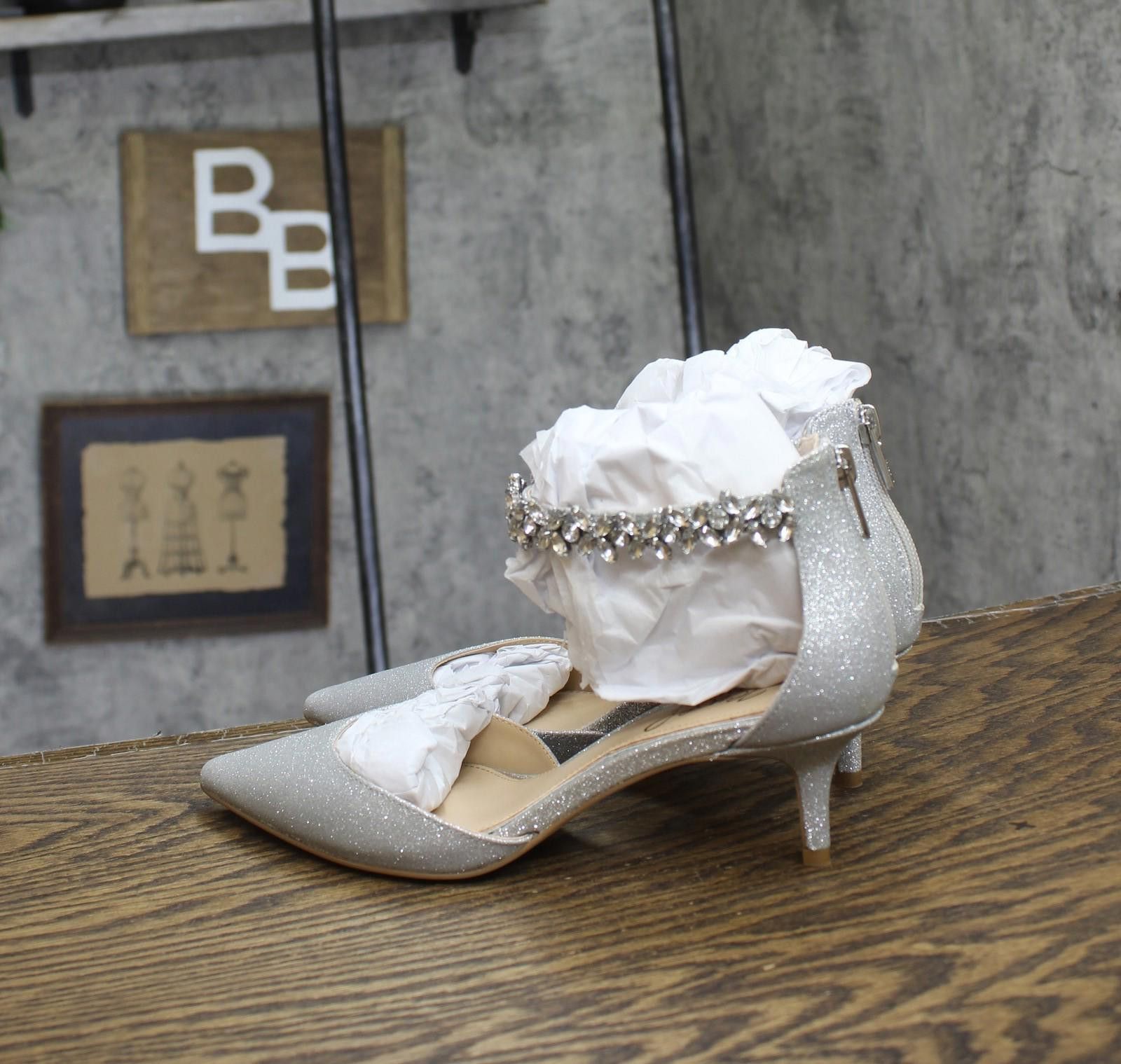 Other Jewel Badgley Mischka Robles Kitten Heels Silver Glitter 7m Size US 7 / IT 37 - 2 Thumbnail