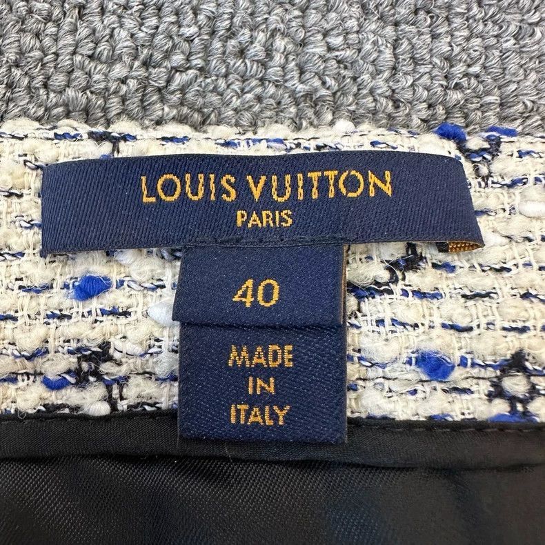 Louis Vuitton Louis Vuitton ButtonUp Short Skirt for Women-2506 Size 38" / US 16 / IT 52 - 3 Thumbnail