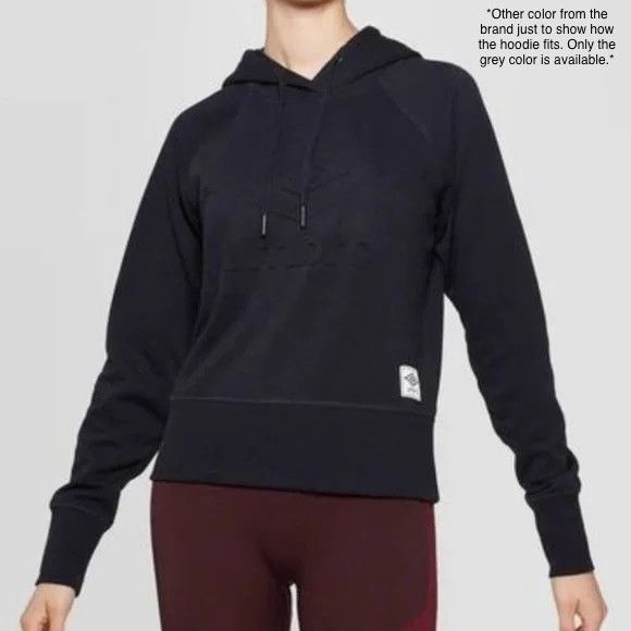 Umbro New Umbro Embossed Logo Crop Hoodie Sweatshirt Heather Grey Size XS / US 0-2 / IT 36-38 - 10 Thumbnail