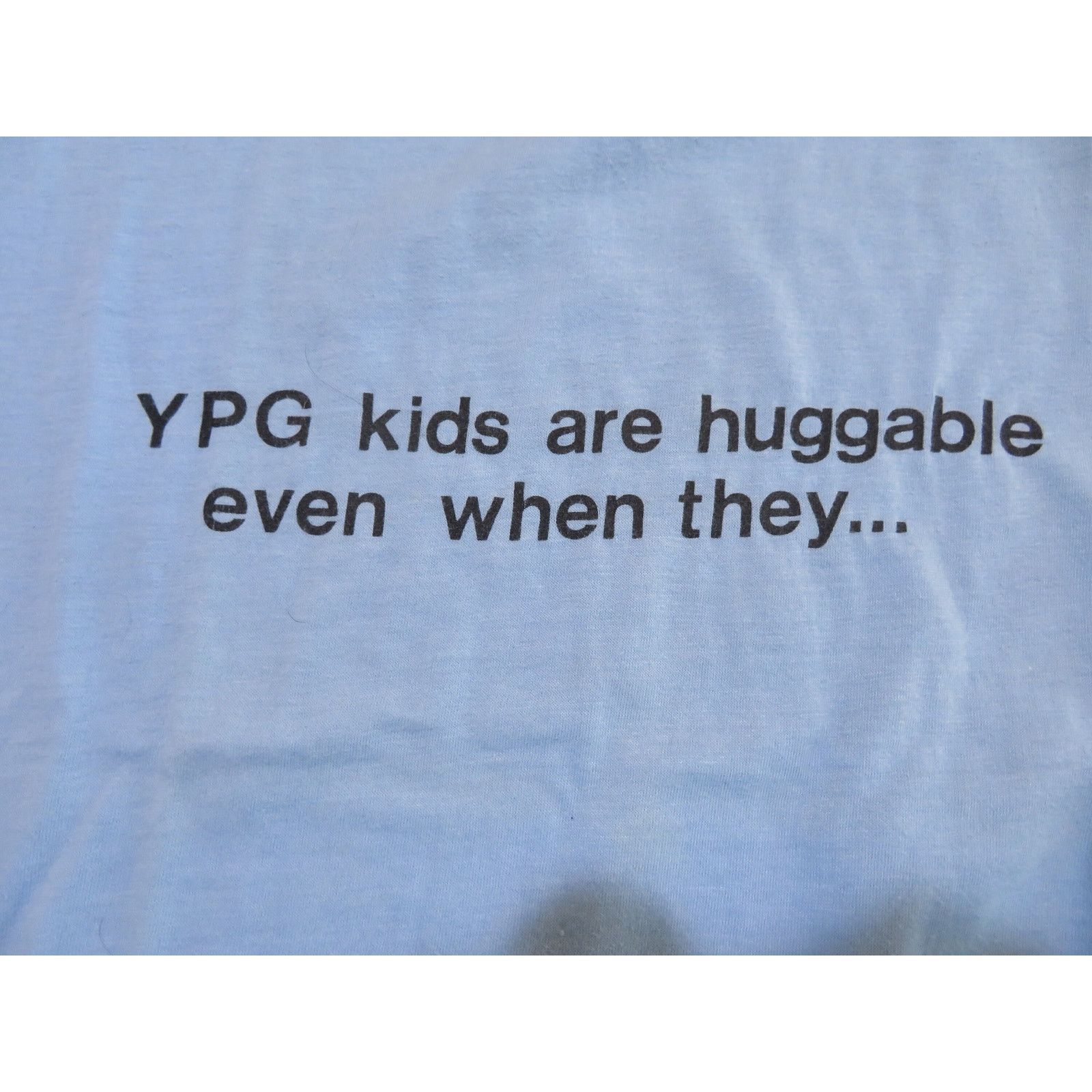 Hanes YPG Kids are Huggable T-Shirt 50/50 BLUE Hanes Sz M-L Vtg Size US L / EU 52-54 / 3 - 2 Thumbnail
