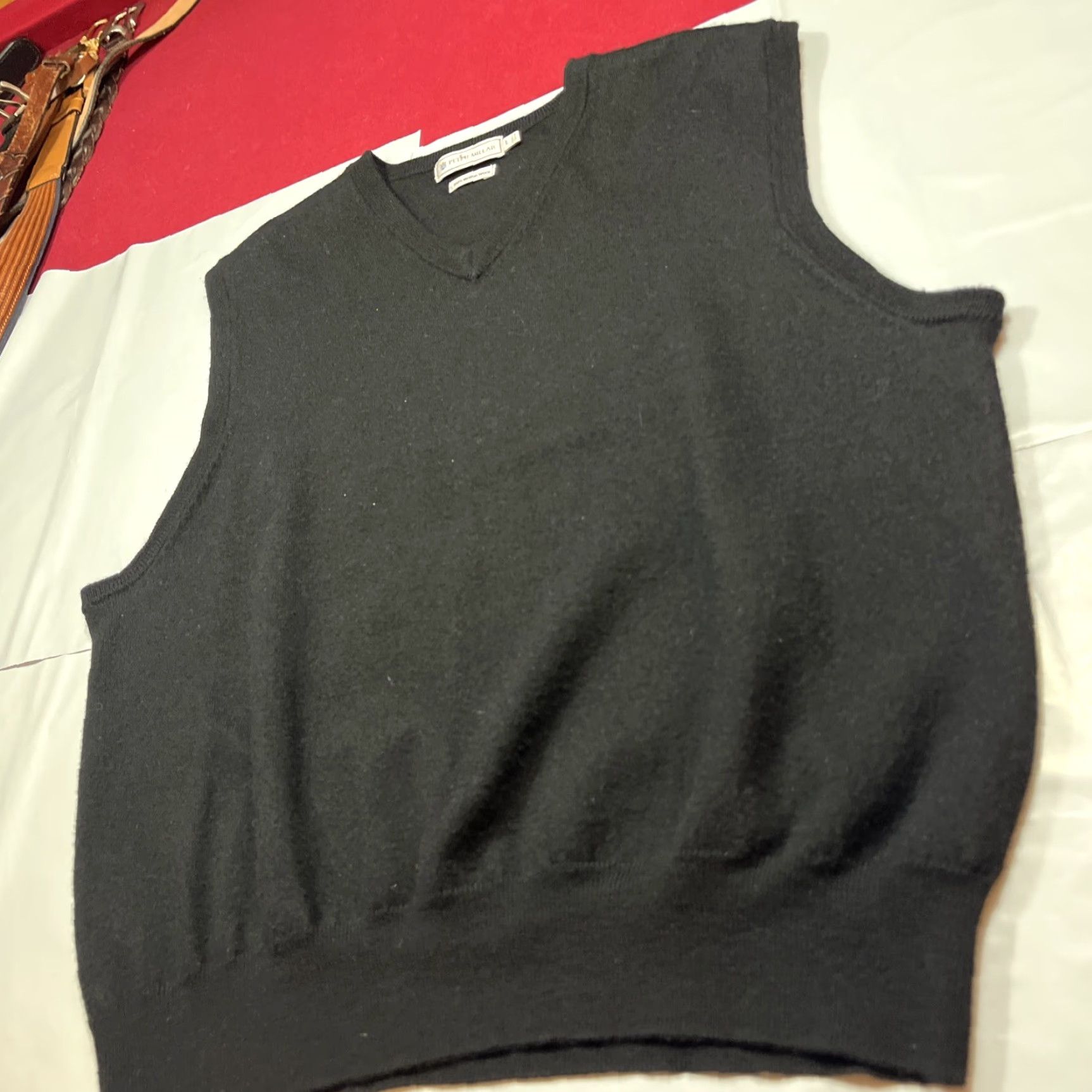 Peter Millar PETER MILLAR Black V-Neck Vest Sweater Mens L 100% Pure Merino Wool Size US L / EU 52-54 / 3 - 2 Thumbnail
