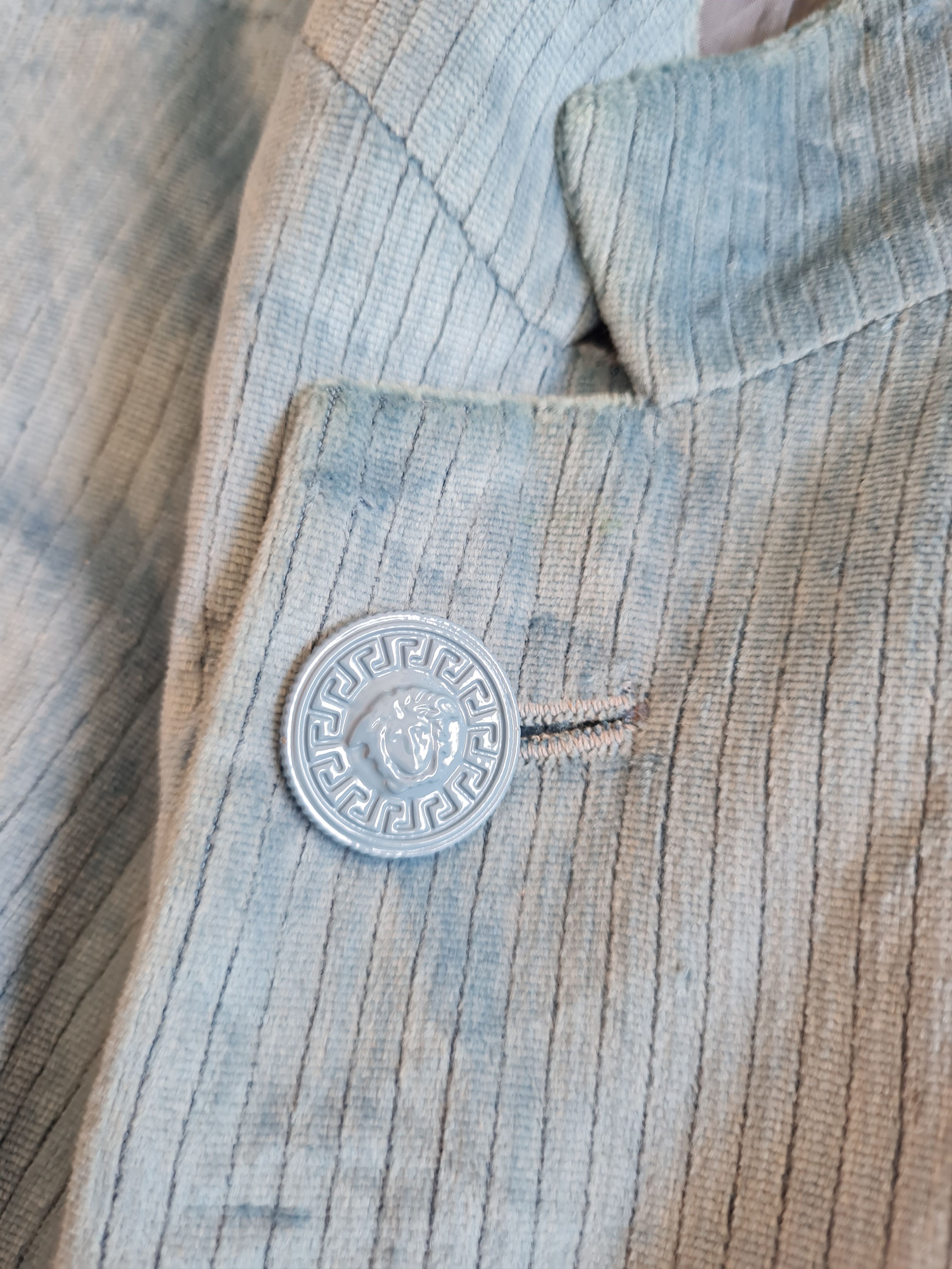 Versace Vintage Gianni Versace Velvet Jacket Blue Size US L / EU 52-54 / 3 - 13 Thumbnail