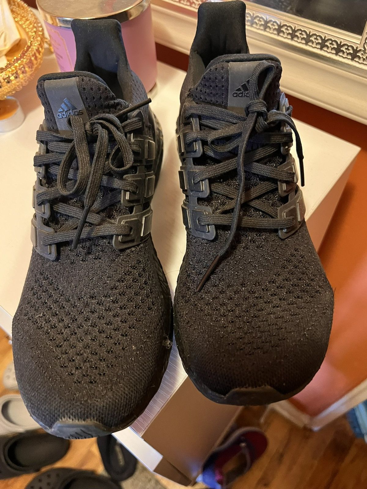 Adidas Ultra boost Size US 10 / EU 43 - 1 Thumbnail