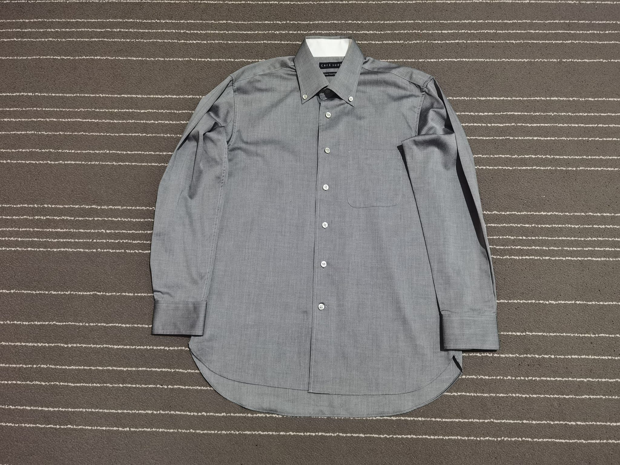 Japanese Brand CAFE SOHO easy care cotton buttons up S 2116 Size US S / EU 44-46 / 1 - 1 Thumbnail