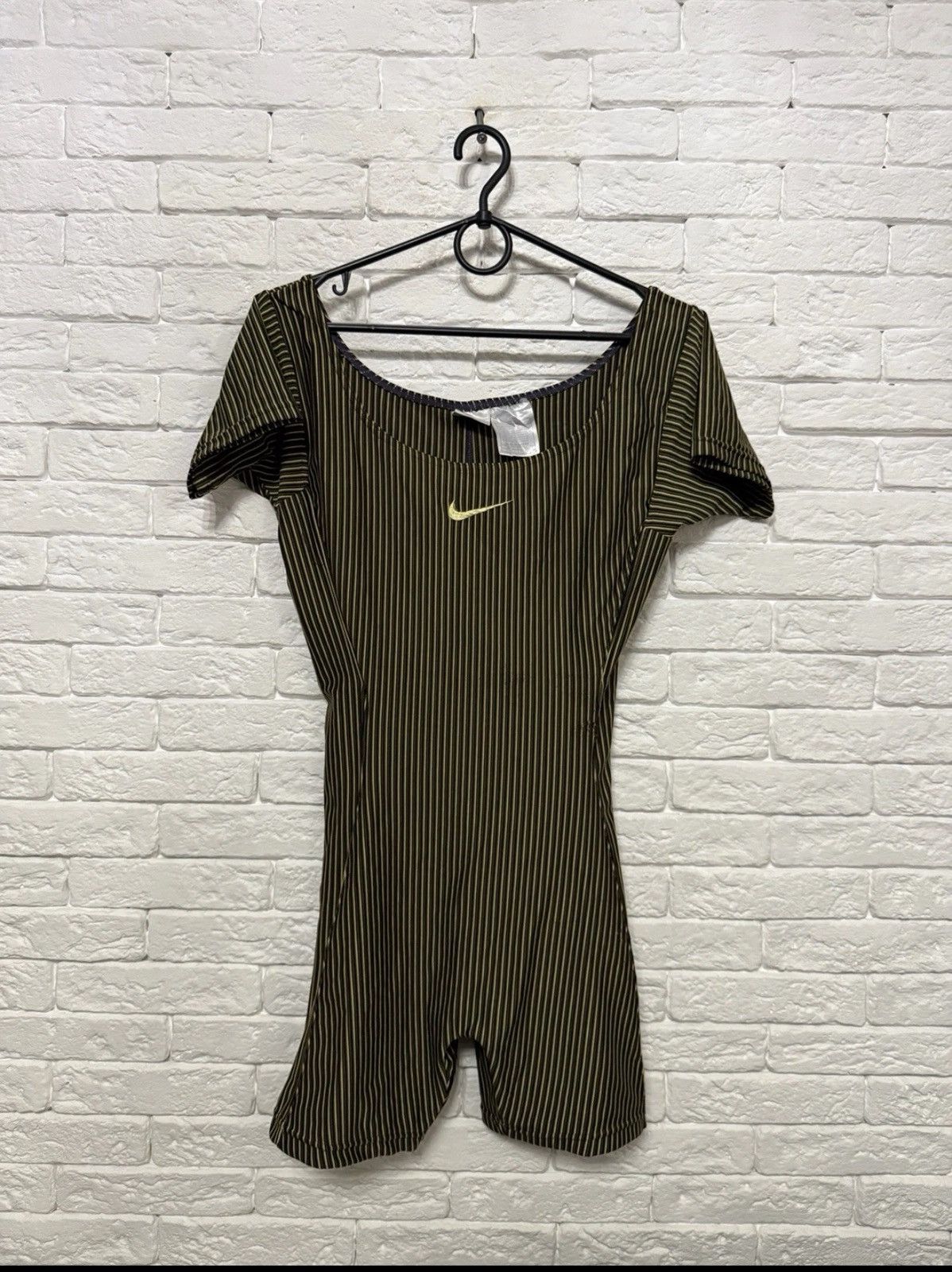Nike Rare Vinatge Nike Playsuit Pomper Woman Bodysuit One-Piece Size 28" / US 6 / IT 42 - 1 Thumbnail