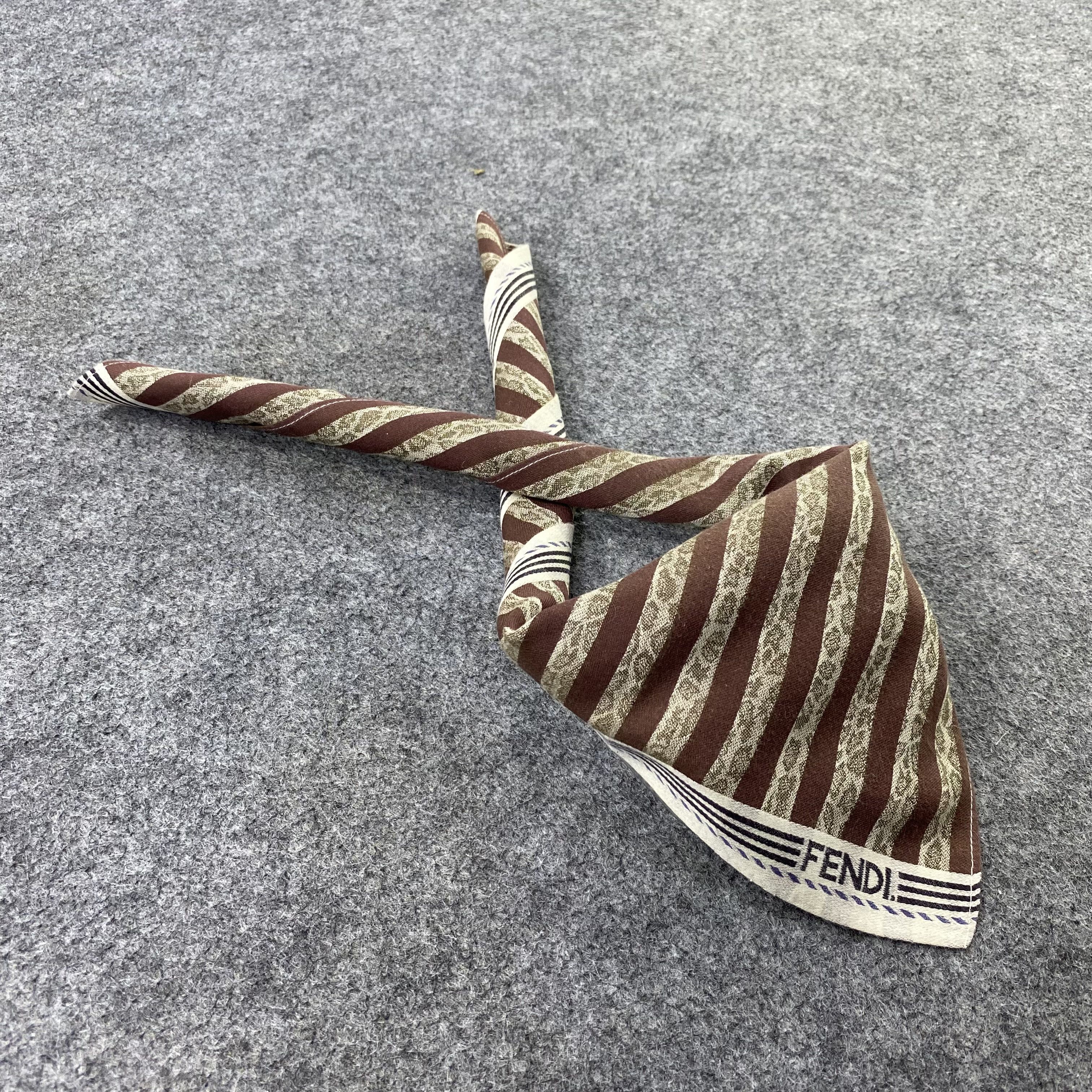 Fendi Fendi Handkerchief Neckerchief Bandana-B1841 Size ONE SIZE - 1 Thumbnail