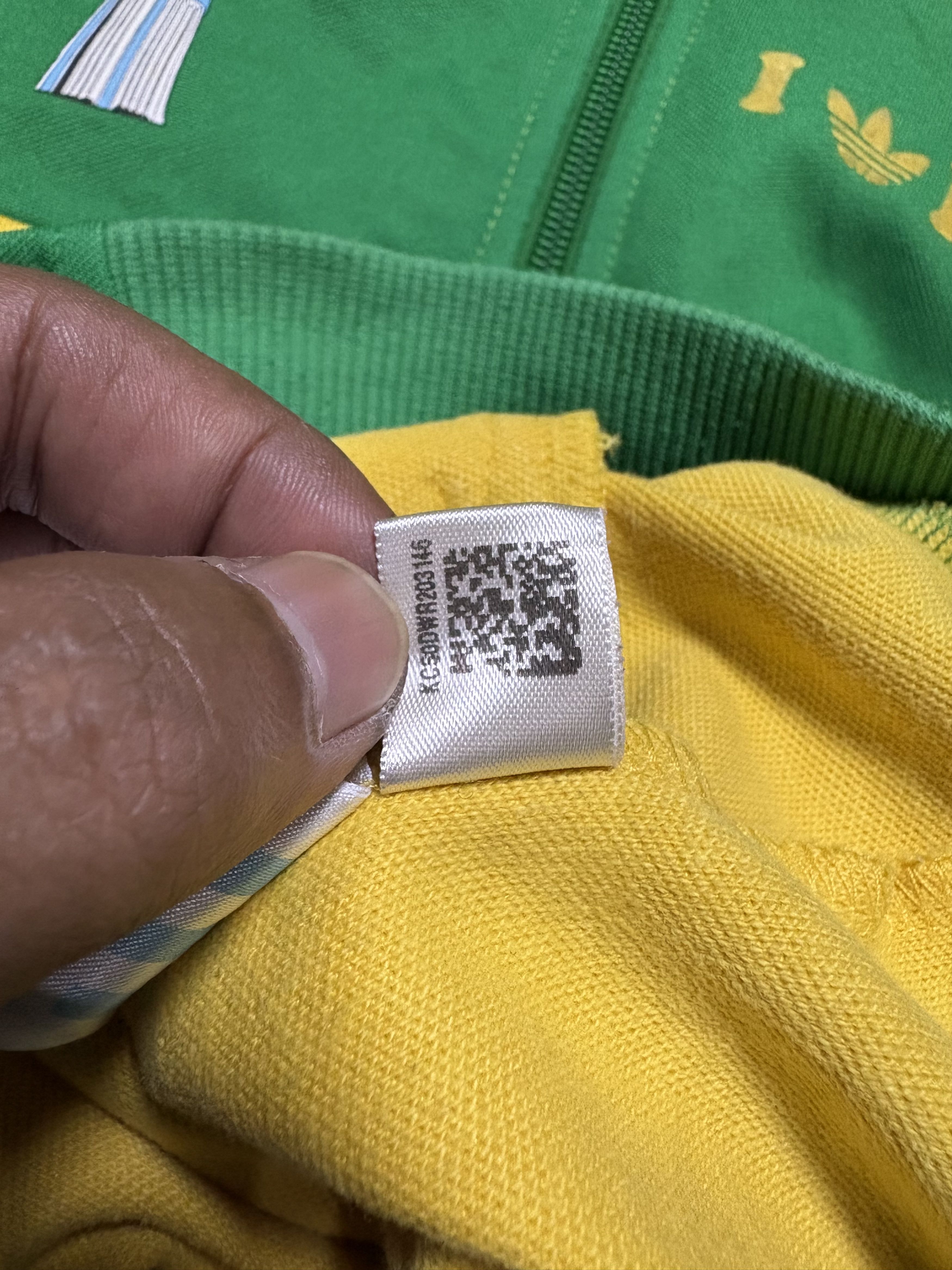 Adidas Vintage Adidas Brazil Rio De Janeiro tracktop jacket Size US M / EU 48-50 / 2 - 10 Thumbnail