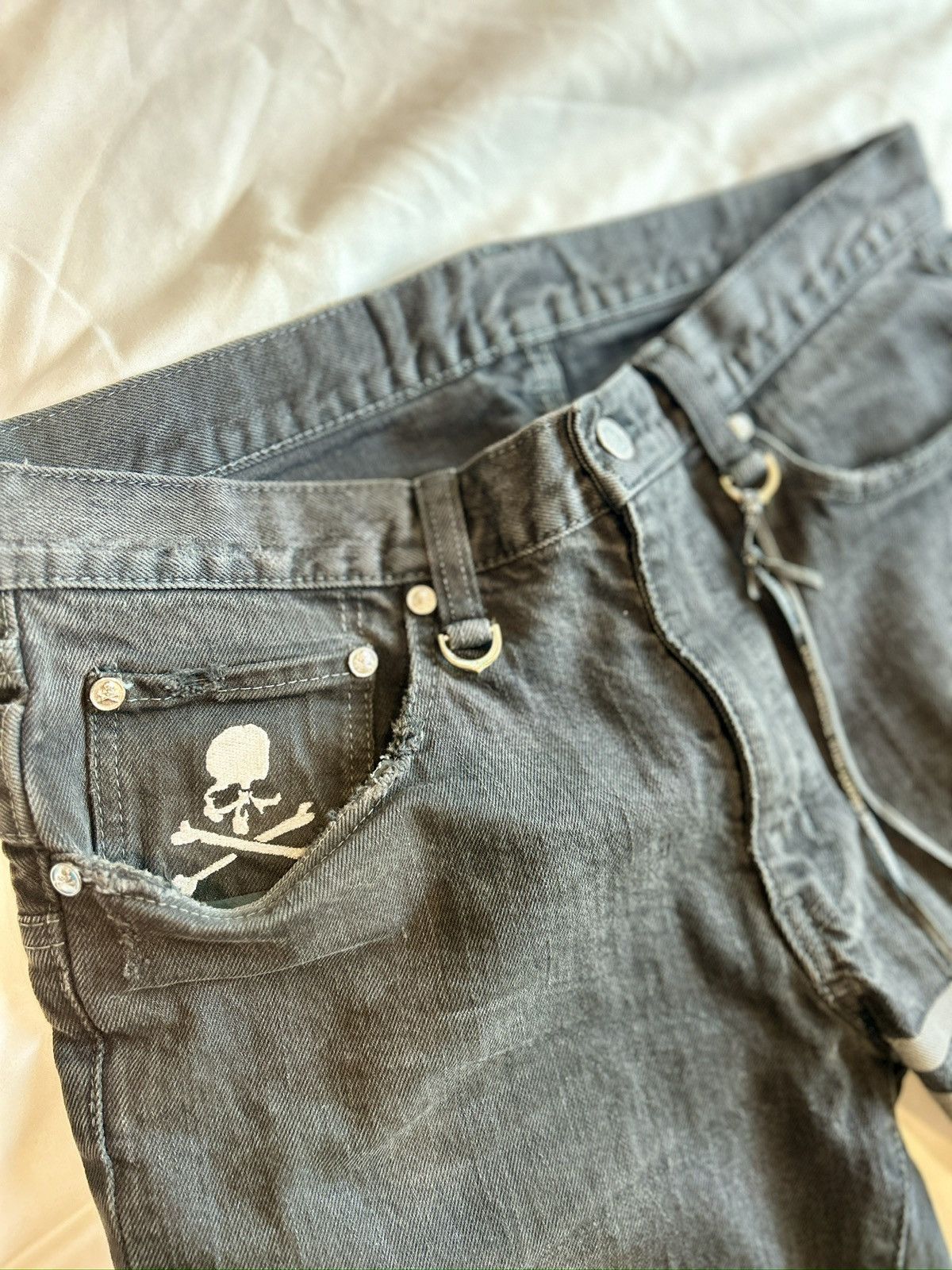 Mastermind Japan Rare Mastermind World Distressed Banded Denim Jeans Size US 29 - 5 Thumbnail