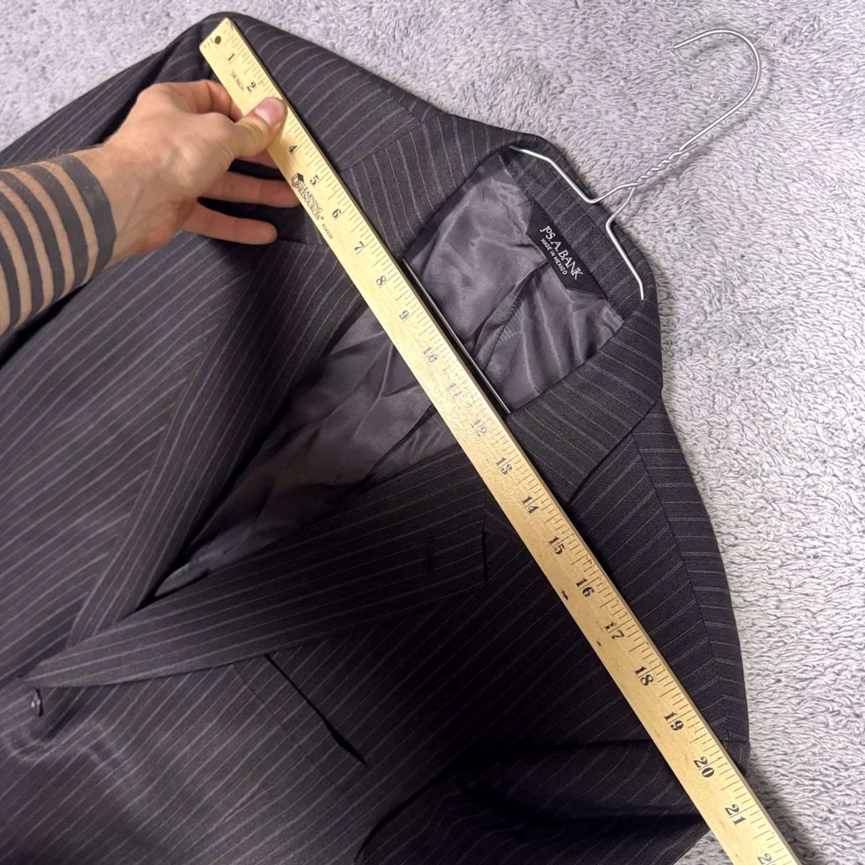 Jos. A. Bank Jos A Bank Suit Mens 46R 38x28 Signature Gordon Office Wool Pinstripe Cuffed Set Size 46R - 5 Thumbnail
