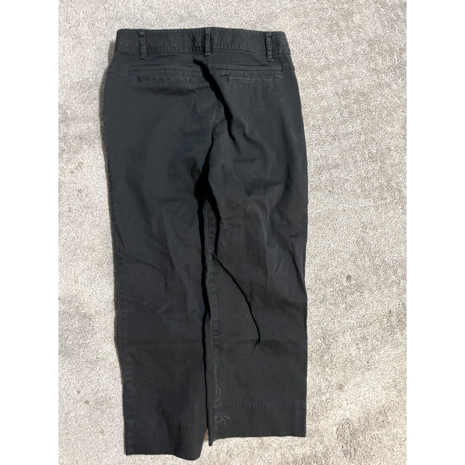 Ann Taylor Ann Taylor Women's Pants Black Cropped Size 4 Inseam 4 in Regular” Size 27" / US 4 / IT 40 - 3 Thumbnail
