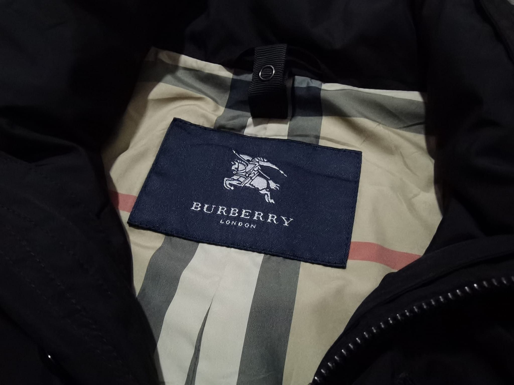 Burberry BURBERRY LONDON black parka M 2079 Size US M / EU 48-50 / 2 - 4 Thumbnail