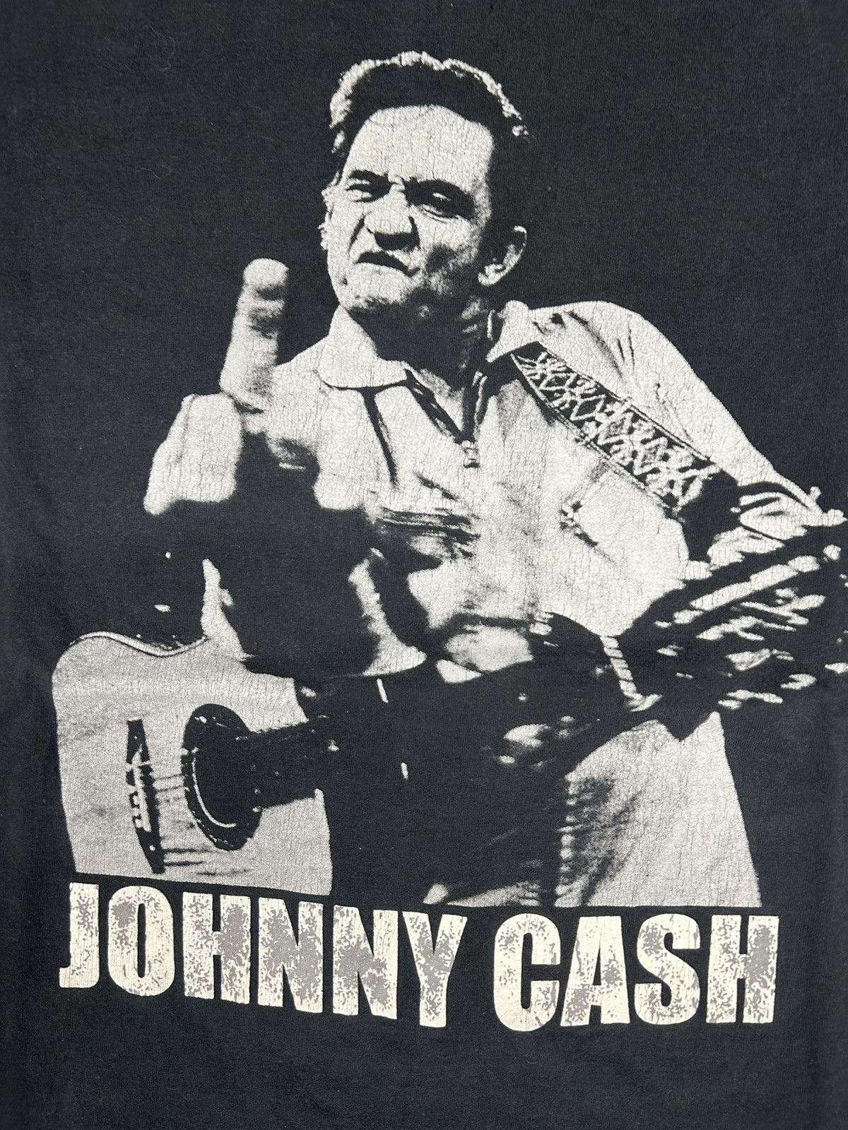 Band Tees × Vintage Crazy Vintage Y2K Essential Johnny Cash Black Band Tee Shirt Size US L / EU 52-54 / 3 - 2 Thumbnail