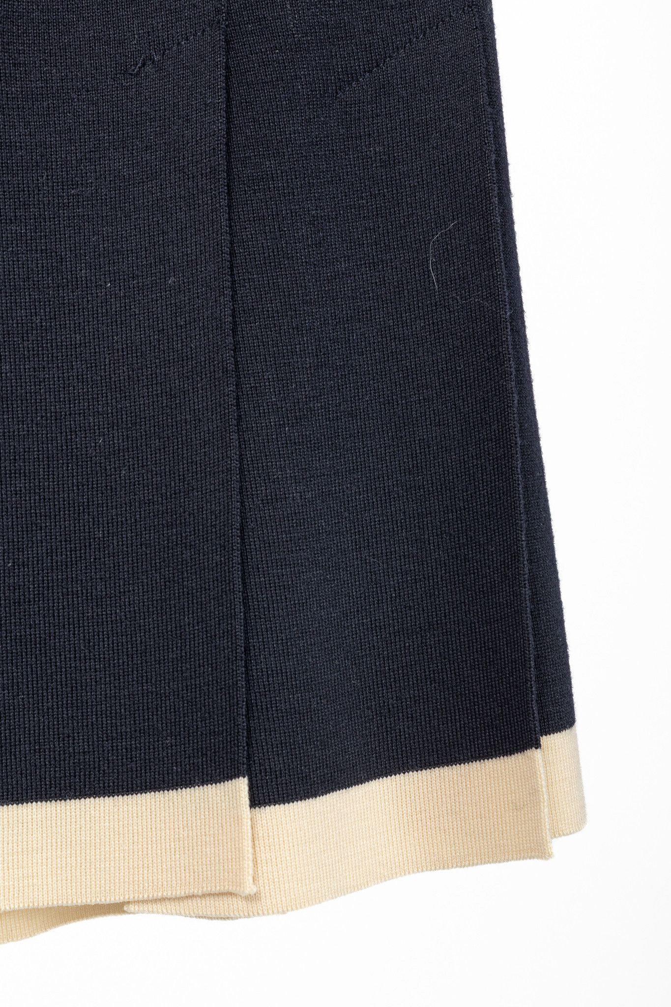 Escada Escada by Margaretha Ley Wool-Knit Piped Sweater & Skirt Set Size S / US 4 / IT 40 - 16 Thumbnail