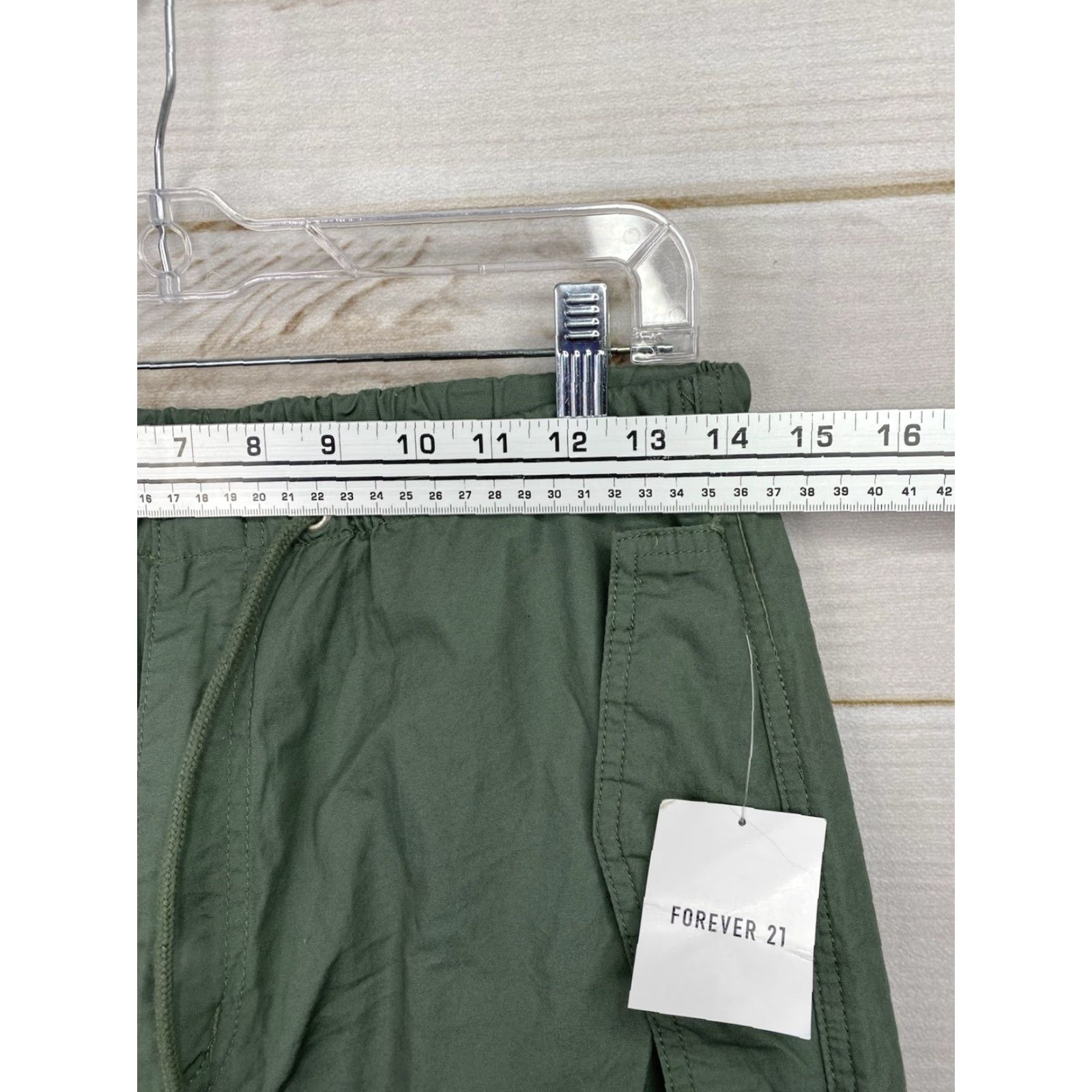 Forever 21 FOREVER 21 Parachute Pants Womens S Green Wide Leg Baggy Lightweight Y2K 80s Size 28" / US 6 / IT 42 - 5 Thumbnail