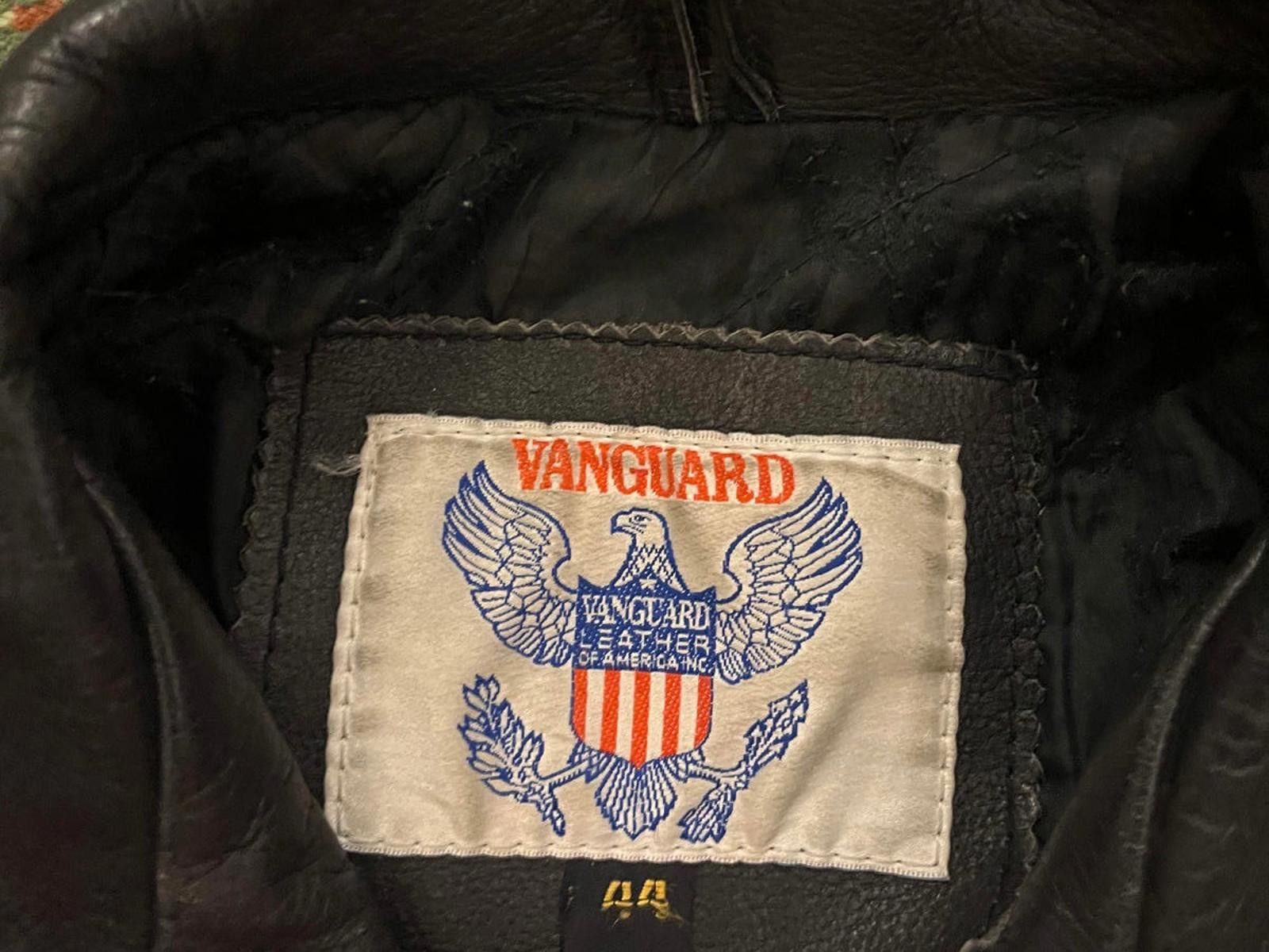 Other Vintage Vanguard Black Leather Motorcycle Jacket Size US L / EU 52-54 / 3 - 2 Thumbnail