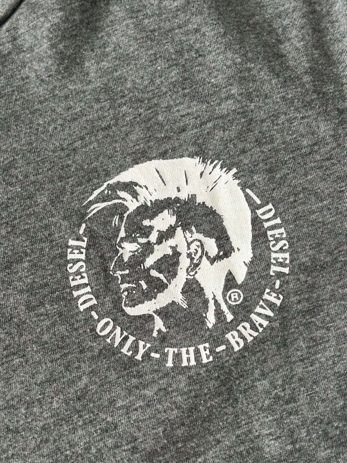 Diesel Vintage Diesel T-Shirt Avant Garde Y2K Size US M / EU 48-50 / 2 - 3 Thumbnail