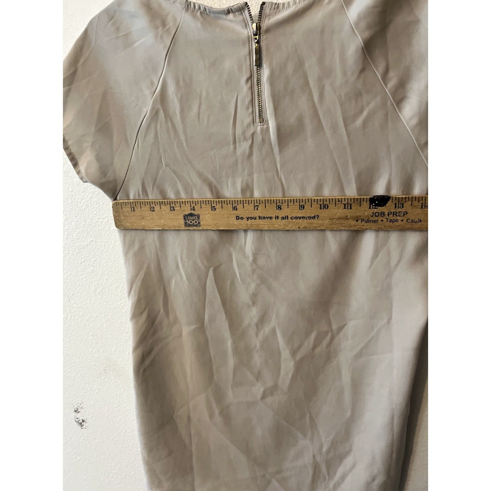 Express Express Beige Blouse - Short Sleeve Top with Zipper Back - Size XS Size XS / US 0-2 / IT 36-38 - 4 Thumbnail