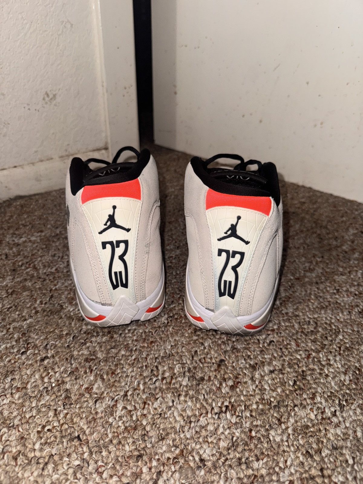Jordan Brand Jordan 14 Desert Sand Size US 10.5 / EU 43-44 - 4 Thumbnail