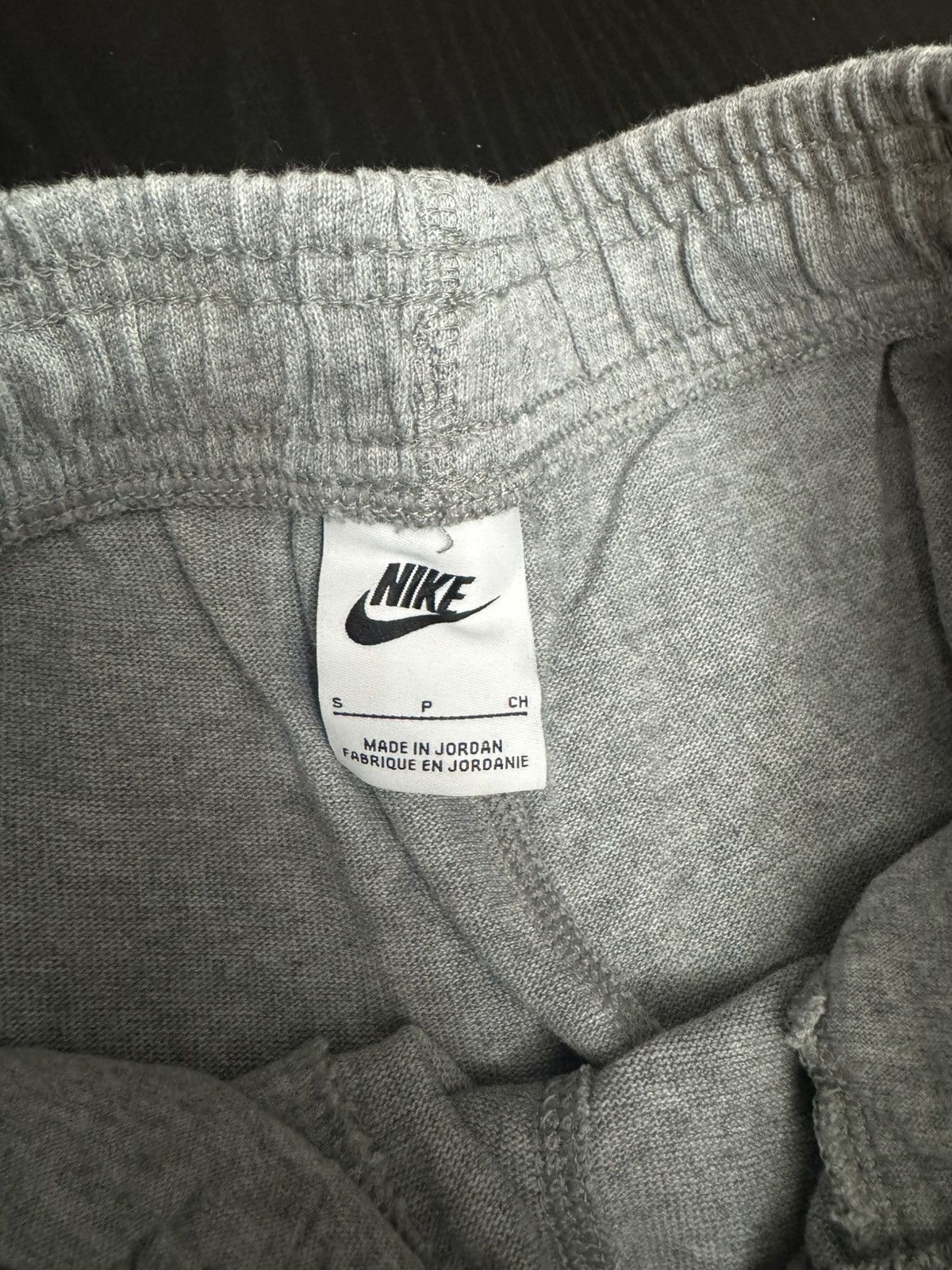 Nike Nike wide leg sweatpants Size US 30 / EU 46 - 2 Thumbnail