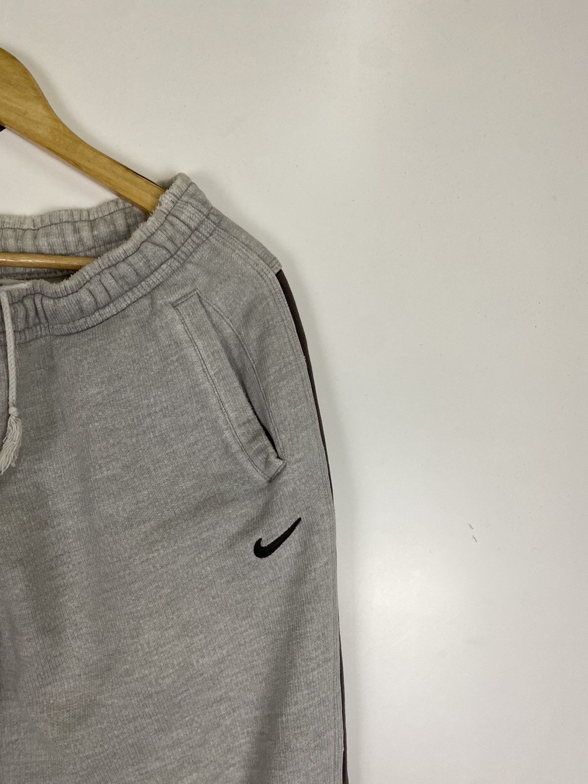 Nike × Vintage 90s Vintage Nike Sweatpants Swoosh Size US 34 / EU 50 - 4 Thumbnail