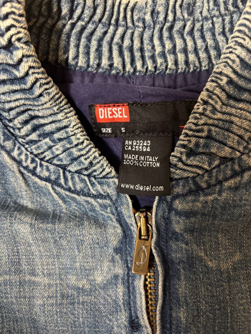 Diesel Diesel Made in Italy Vintage Denim Bomber Jacket - Small Size US S / EU 44-46 / 1 - 15 Thumbnail