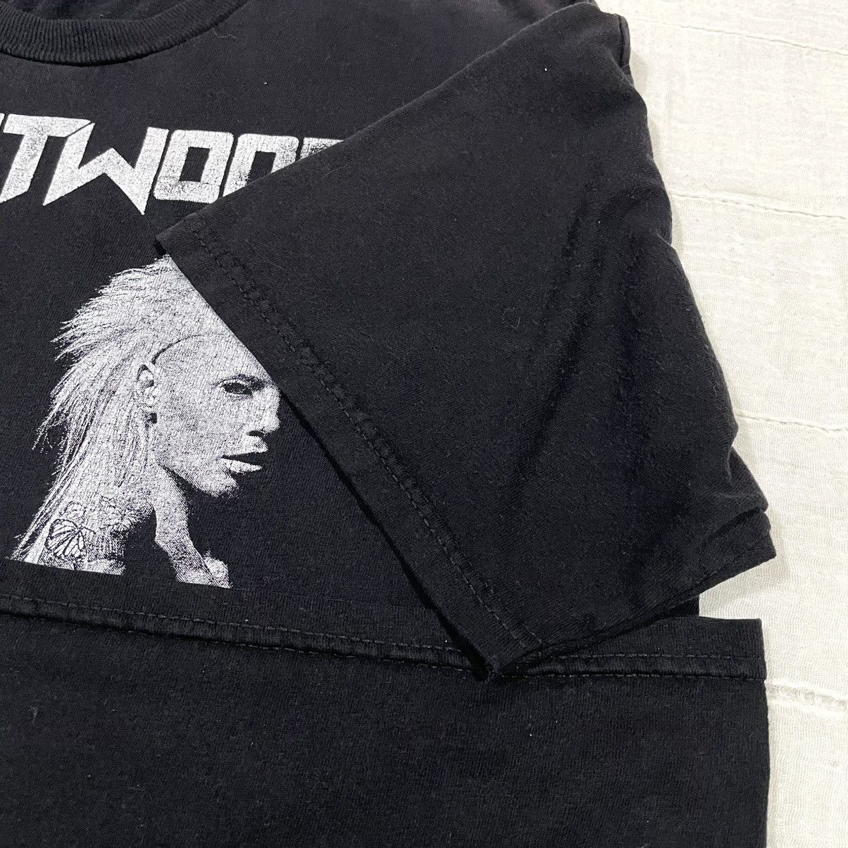 Band Tees Vintage Thrashed Faded Die Antwoord Hip Hop Duo Band T Shirt Size US M / EU 48-50 / 2 - 7 Thumbnail