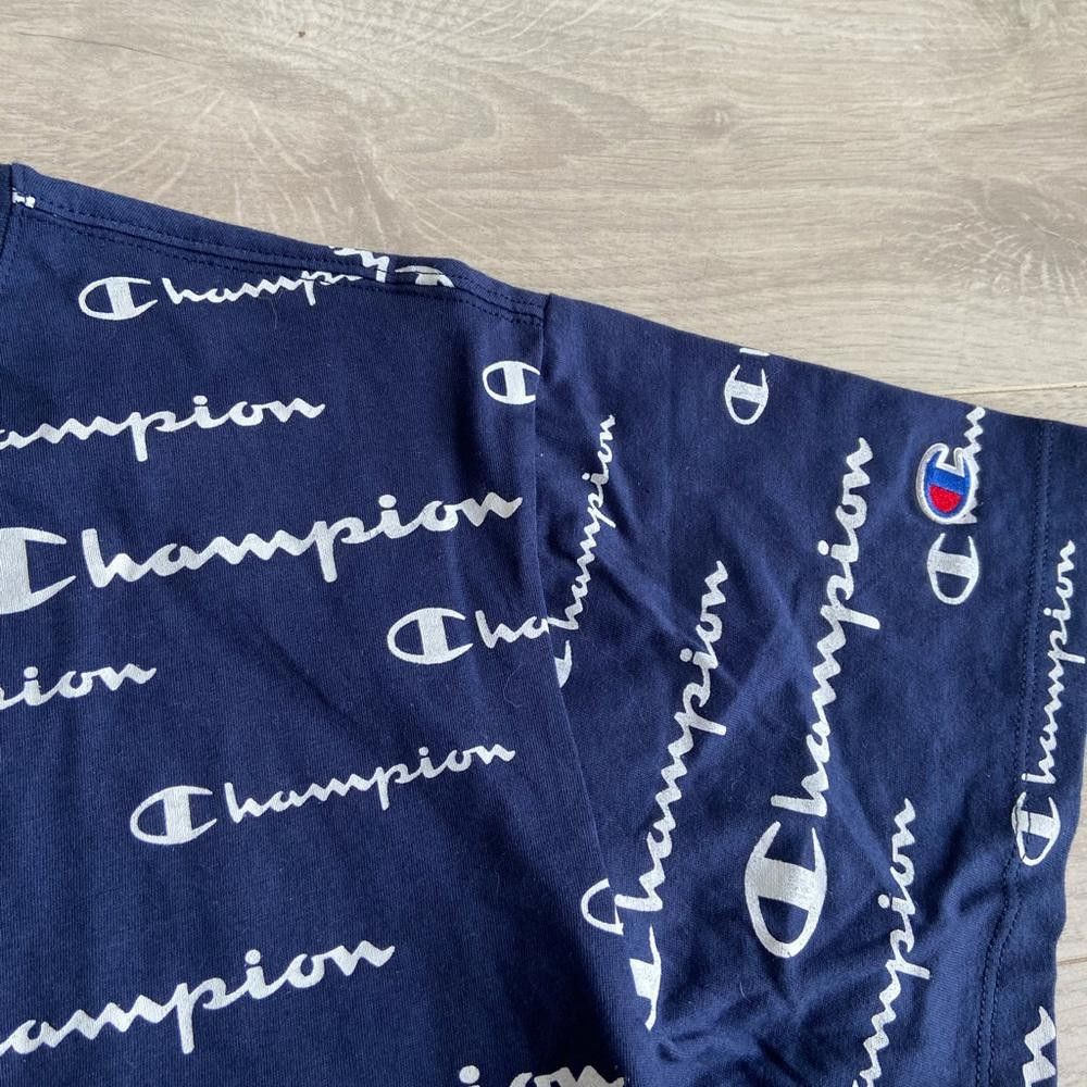 Champion Champion Women's Logo Crop Top - Stylish Navy Tee Size M / US 6-8 / IT 42-44 - 2 Thumbnail